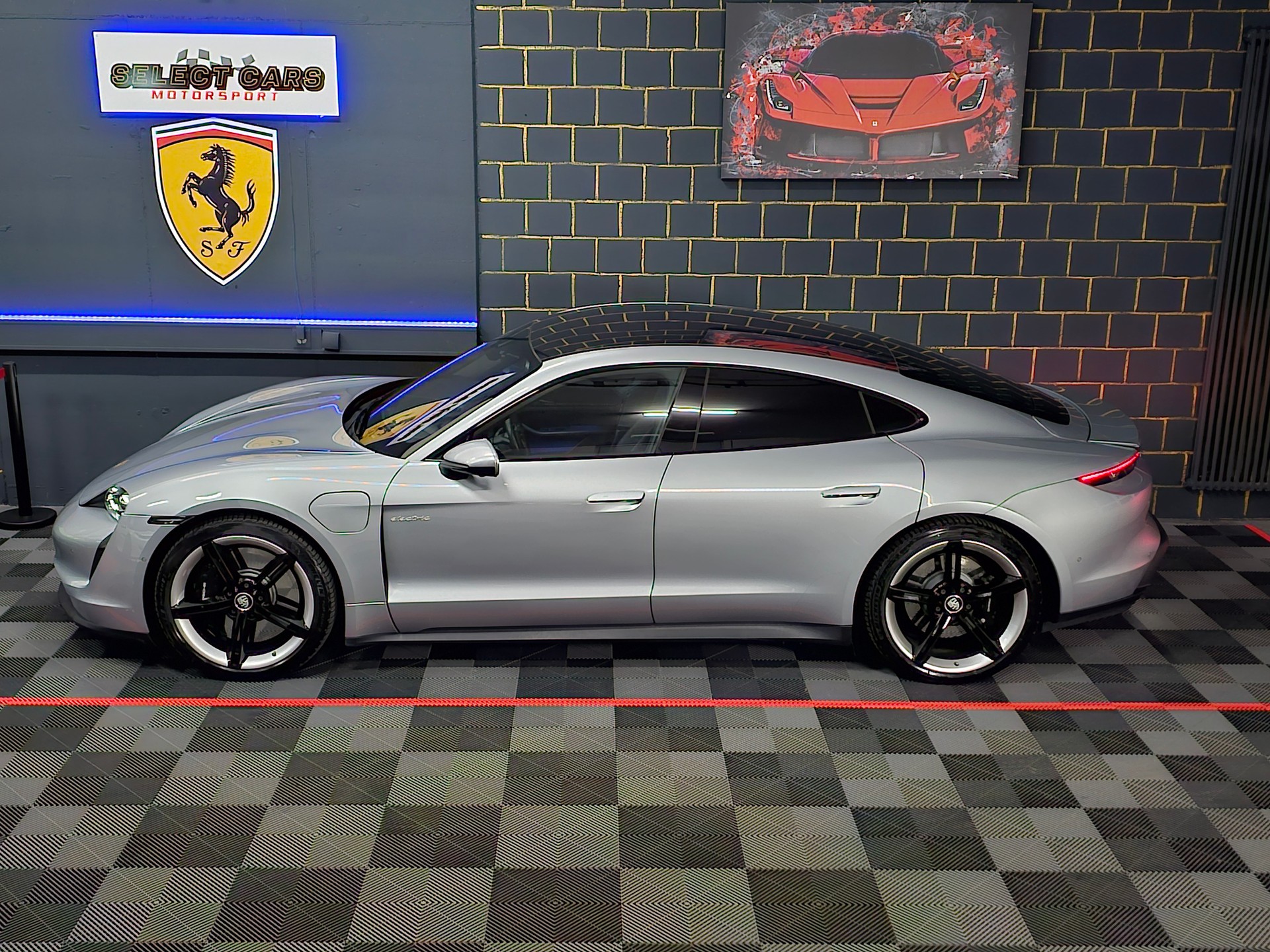 PORSCHE Taycan 4S-image-1
