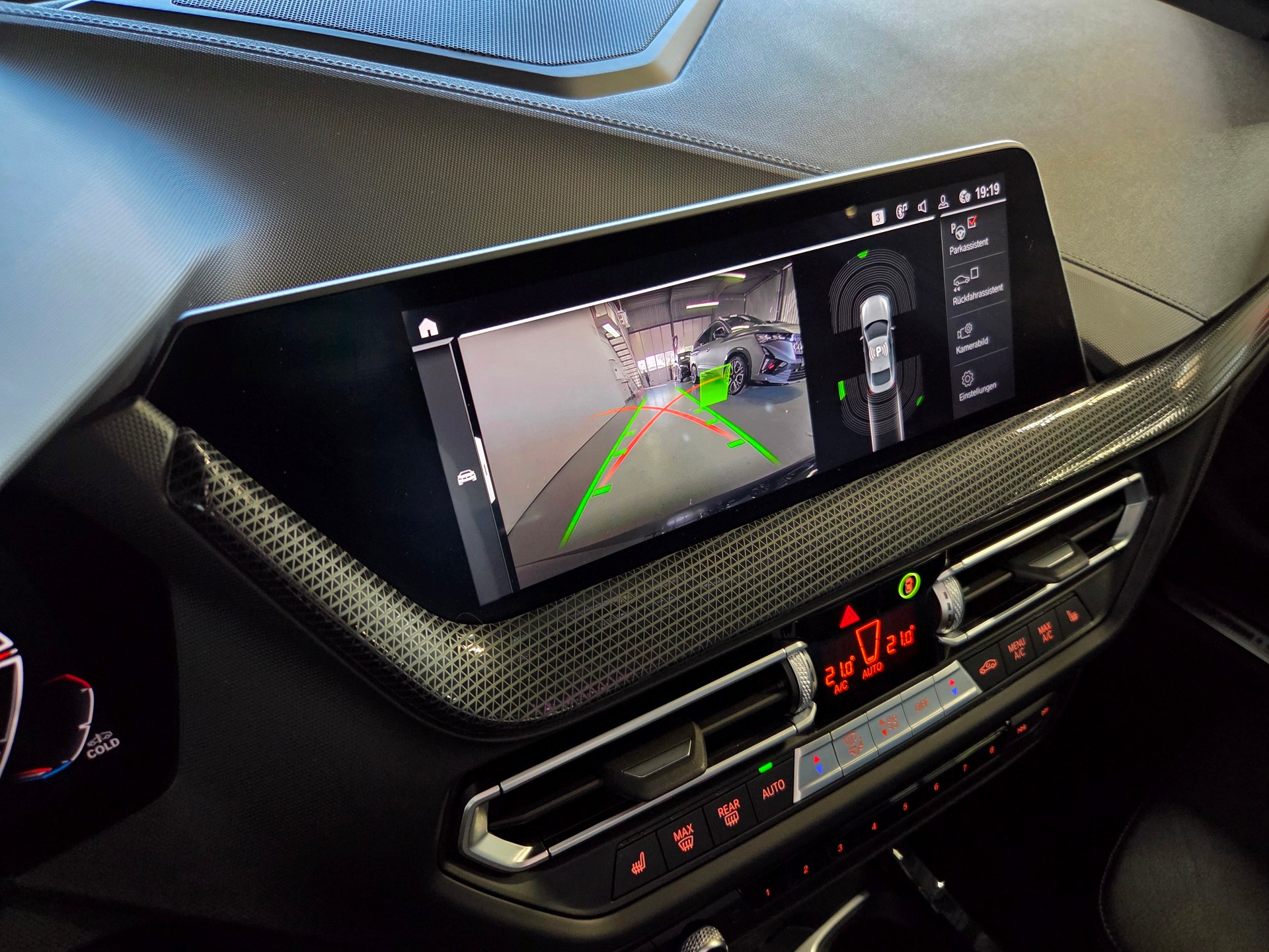 BMW M235i xDrive Gran Coupé-image-5