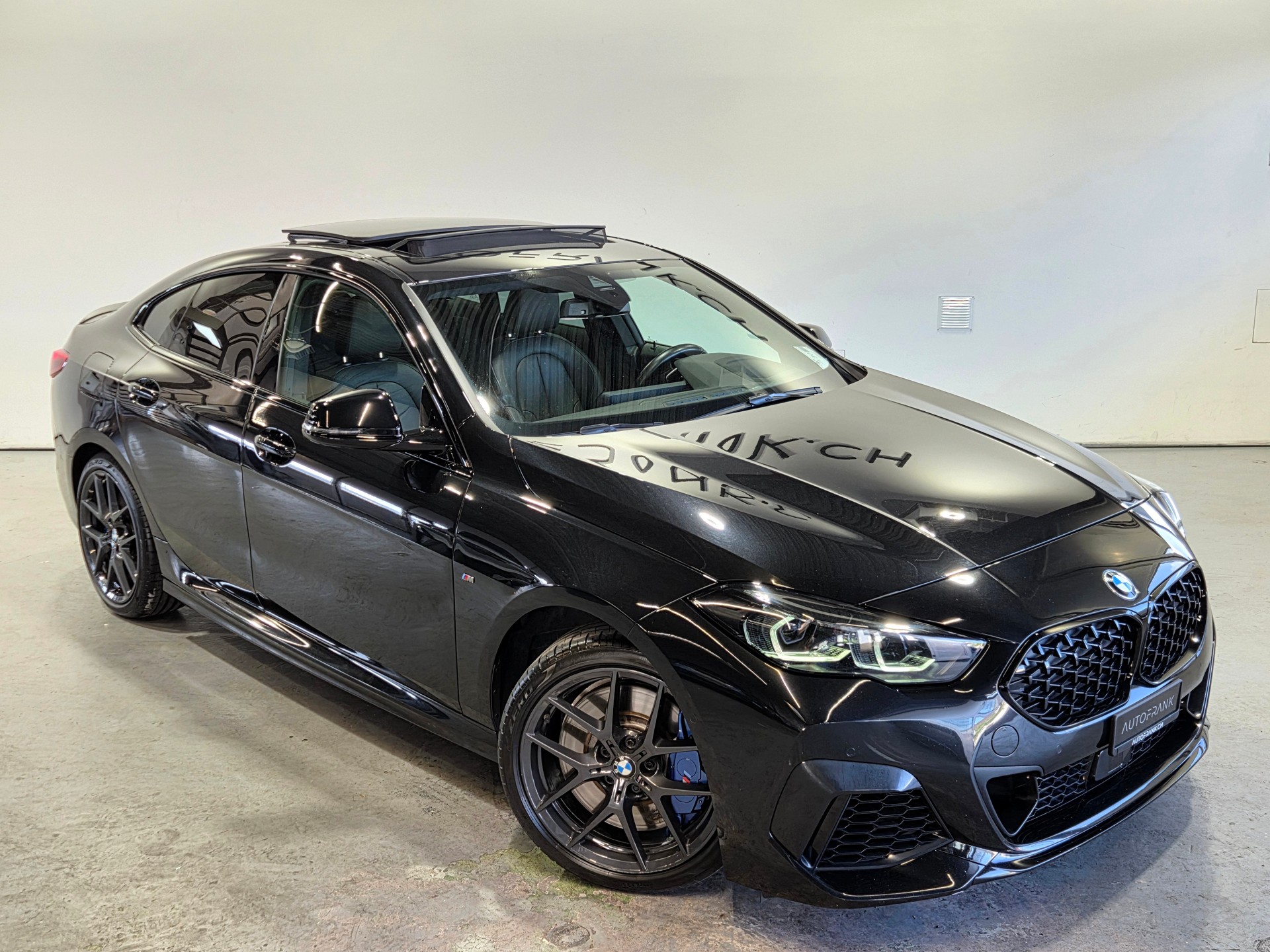 BMW M235i xDrive Gran Coupé-image-22