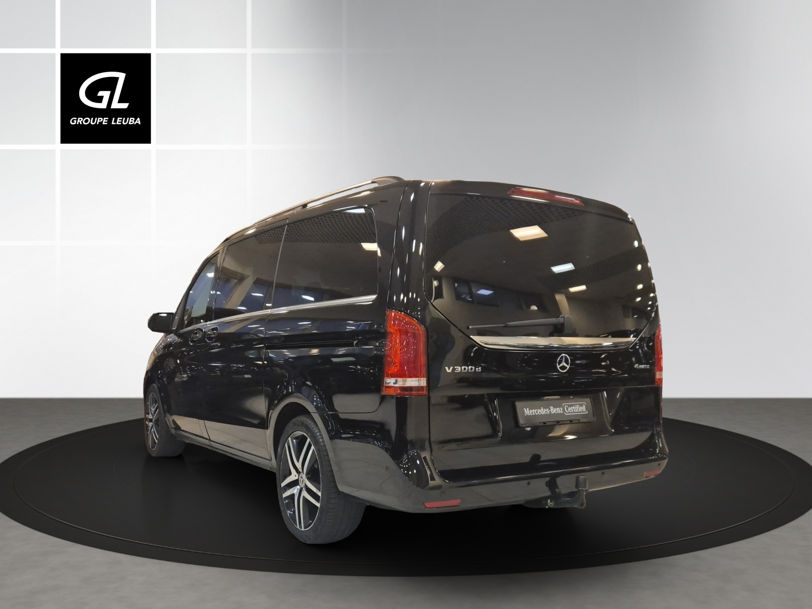 MERCEDES-BENZ V 300 d lang 4Matic 9G-Tronic-showroom-element-2