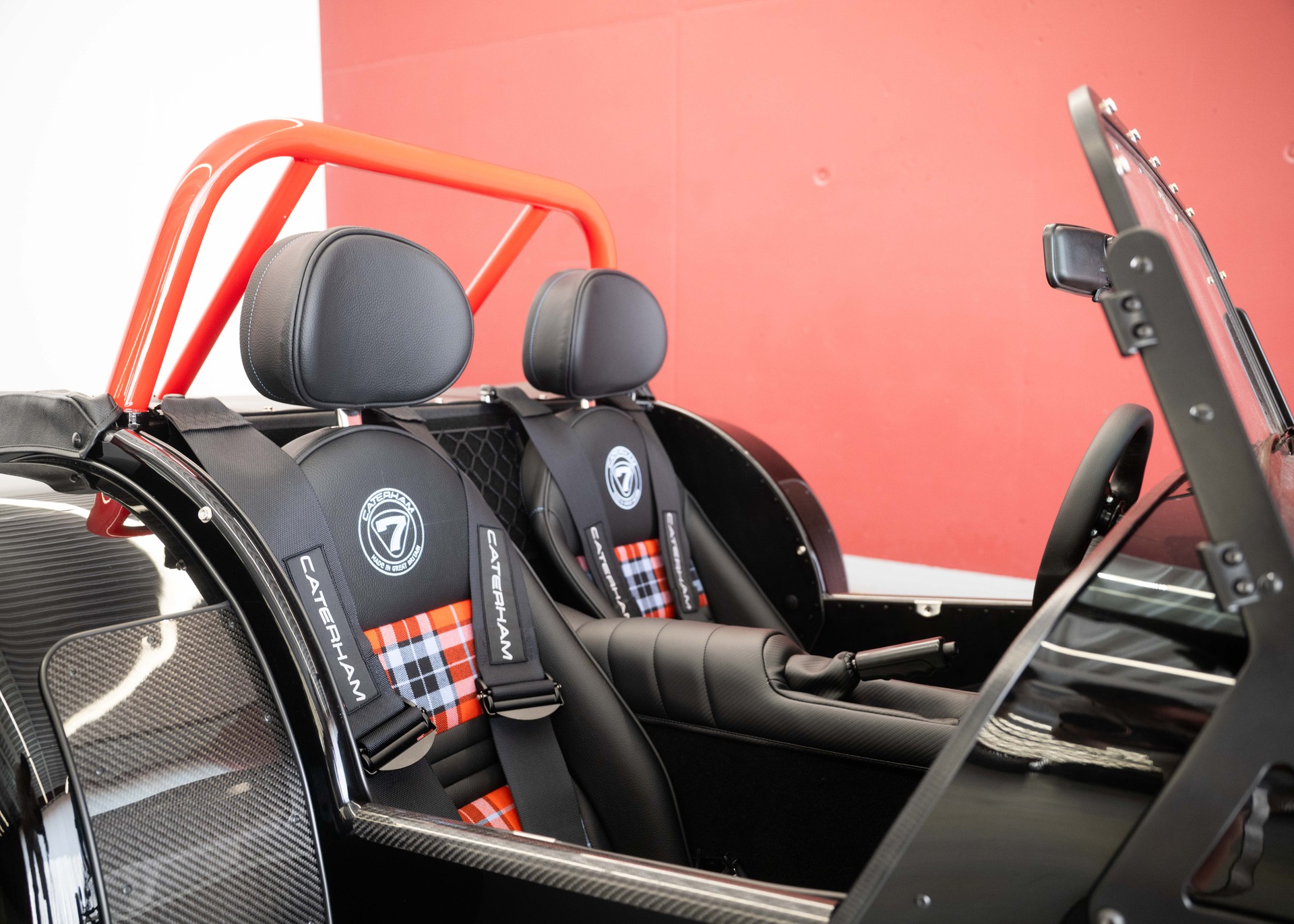 CATERHAM Seven 170R (MY26, Swiss new car, Signature seats, 24-month factory warranty)-image-24