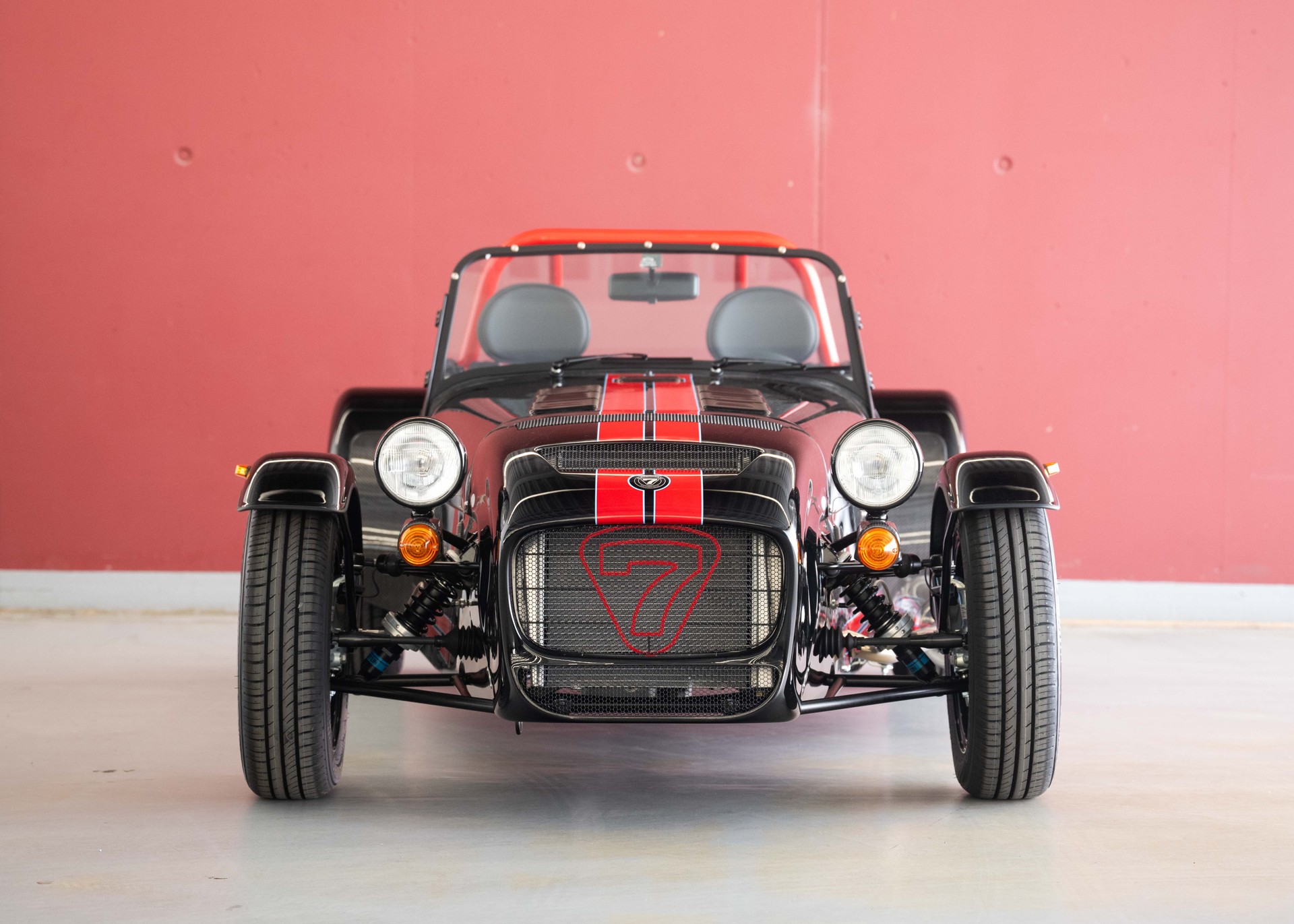 CATERHAM Seven 170R (MY26, Swiss new car, Signature seats, 24-month factory warranty)-showroom-element-2