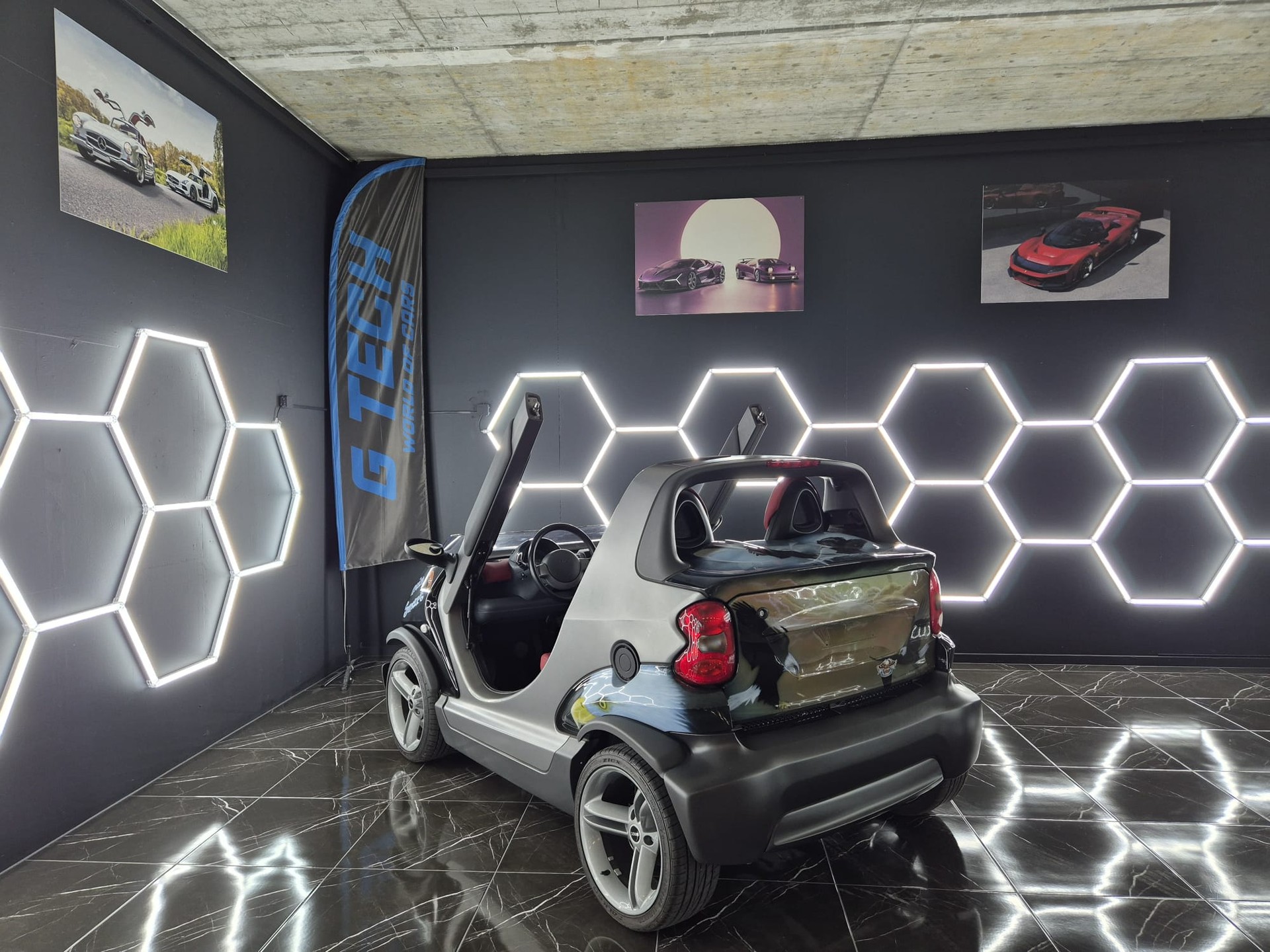 SMART fortwo crossblade-showroom-element-3