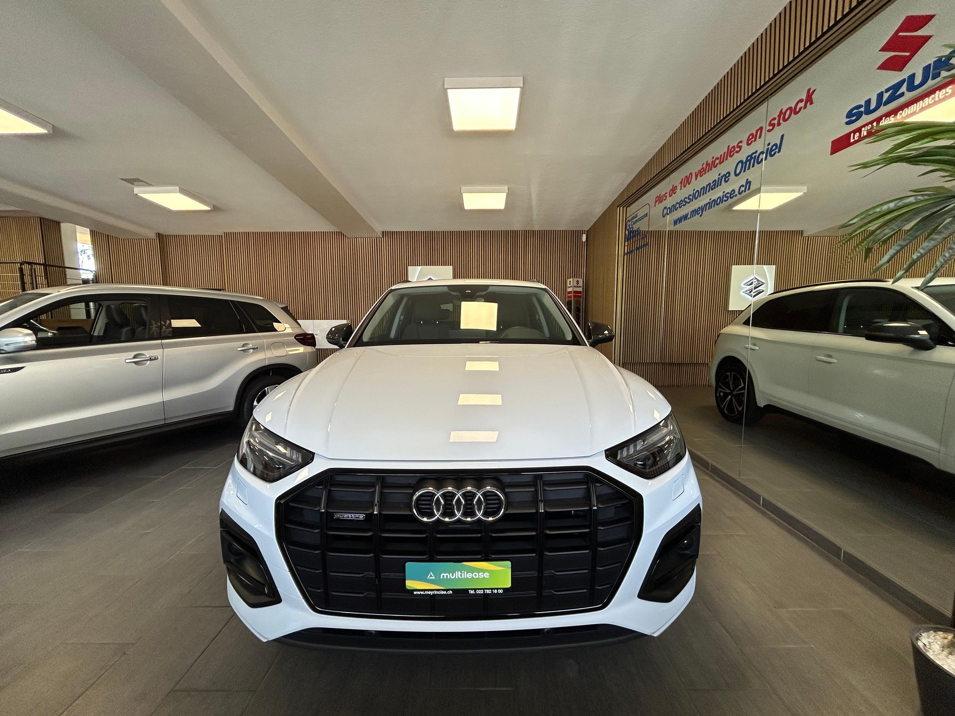 AUDI Q5 2.0 40 TDI S-Line quattro S-Tronic-showroom-element-2