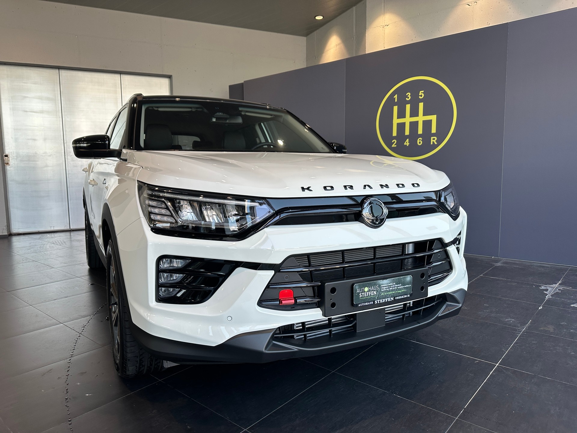 KGM-SsangYong Korando 1.5 T GDI Steel 4WD Automat-showroom-element-1
