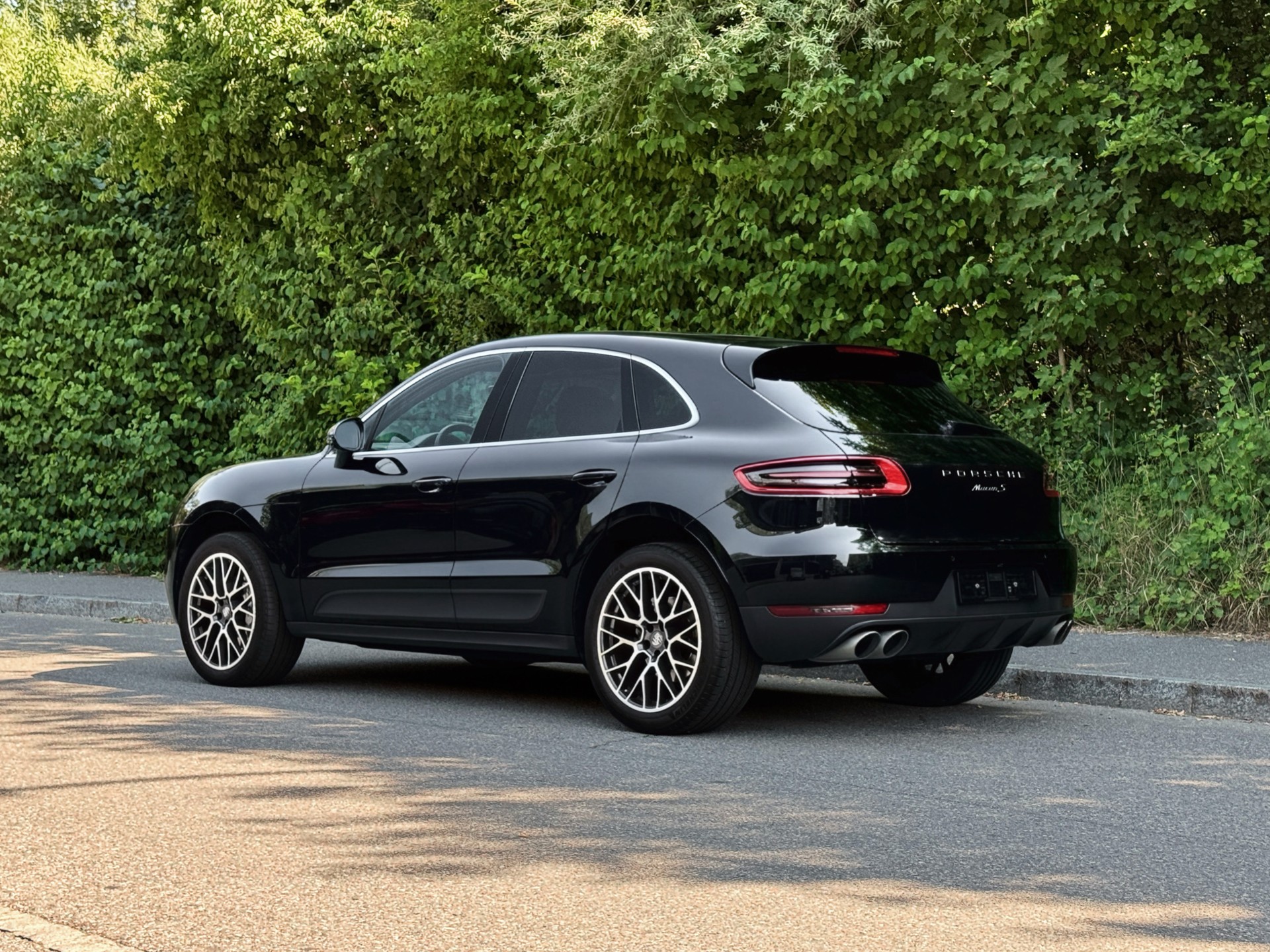 PORSCHE Macan S Diesel PDK-showroom-element-3
