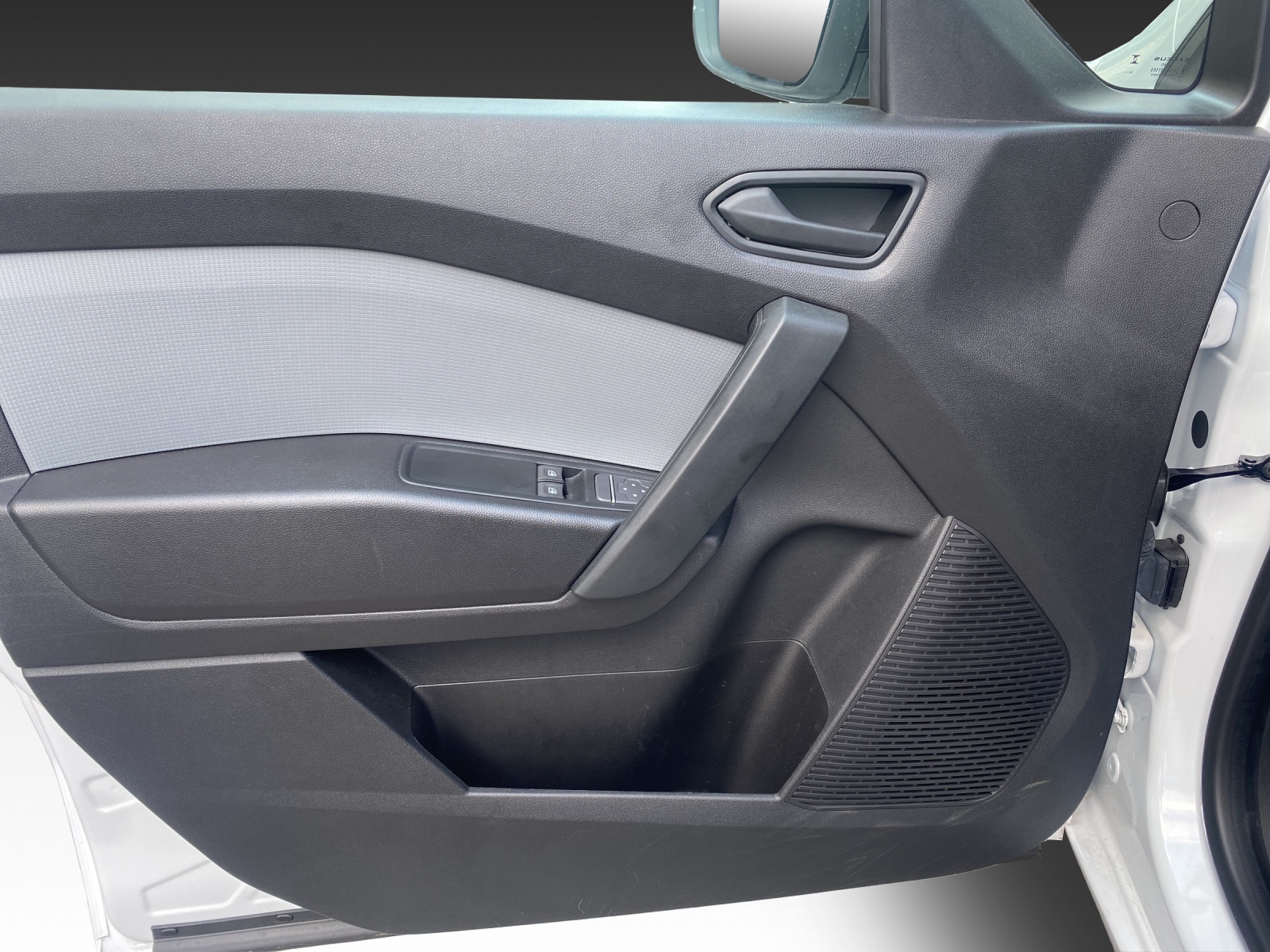RENAULT Kangoo Van EV45 Standard 22kW Extra-image-11
