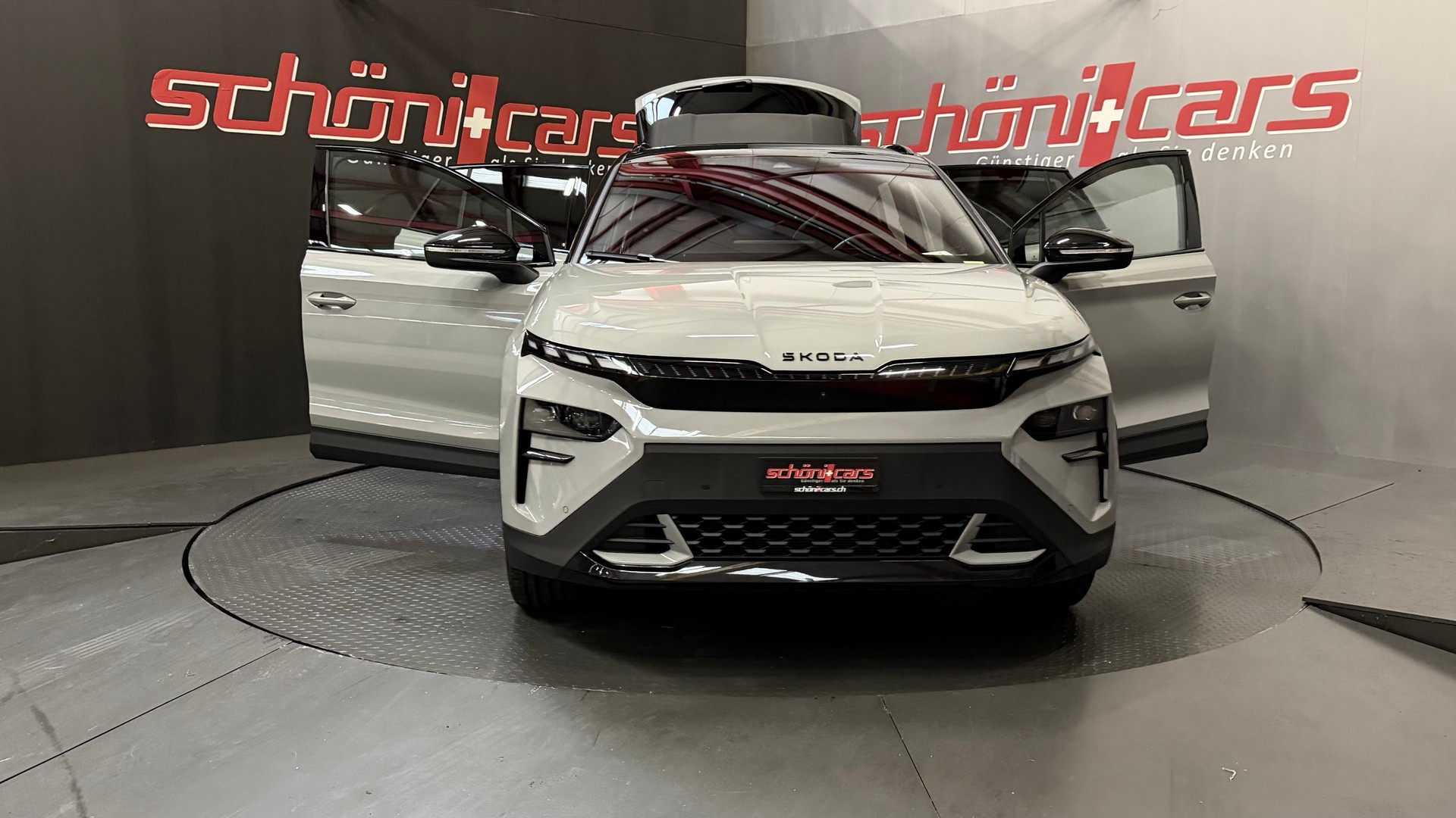 SKODA Elroq RS 4x4-image-9