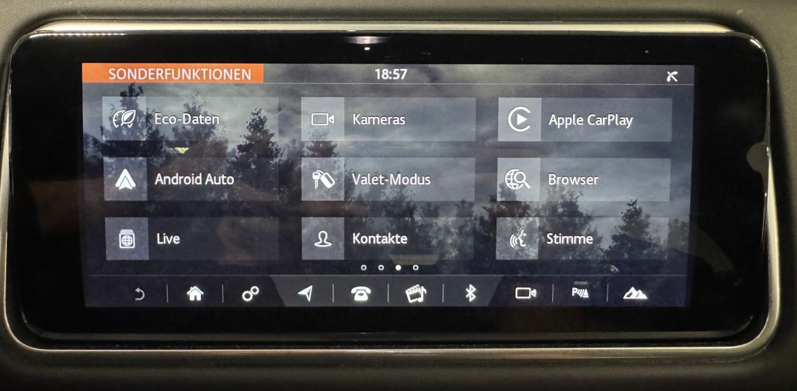 LAND ROVER Range Rover Sport 5.0 V8 SC SVR-image-21