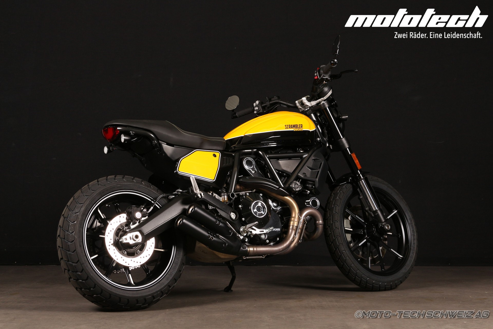 DUCATI Scrambler 800 Full Throttle-image-2
