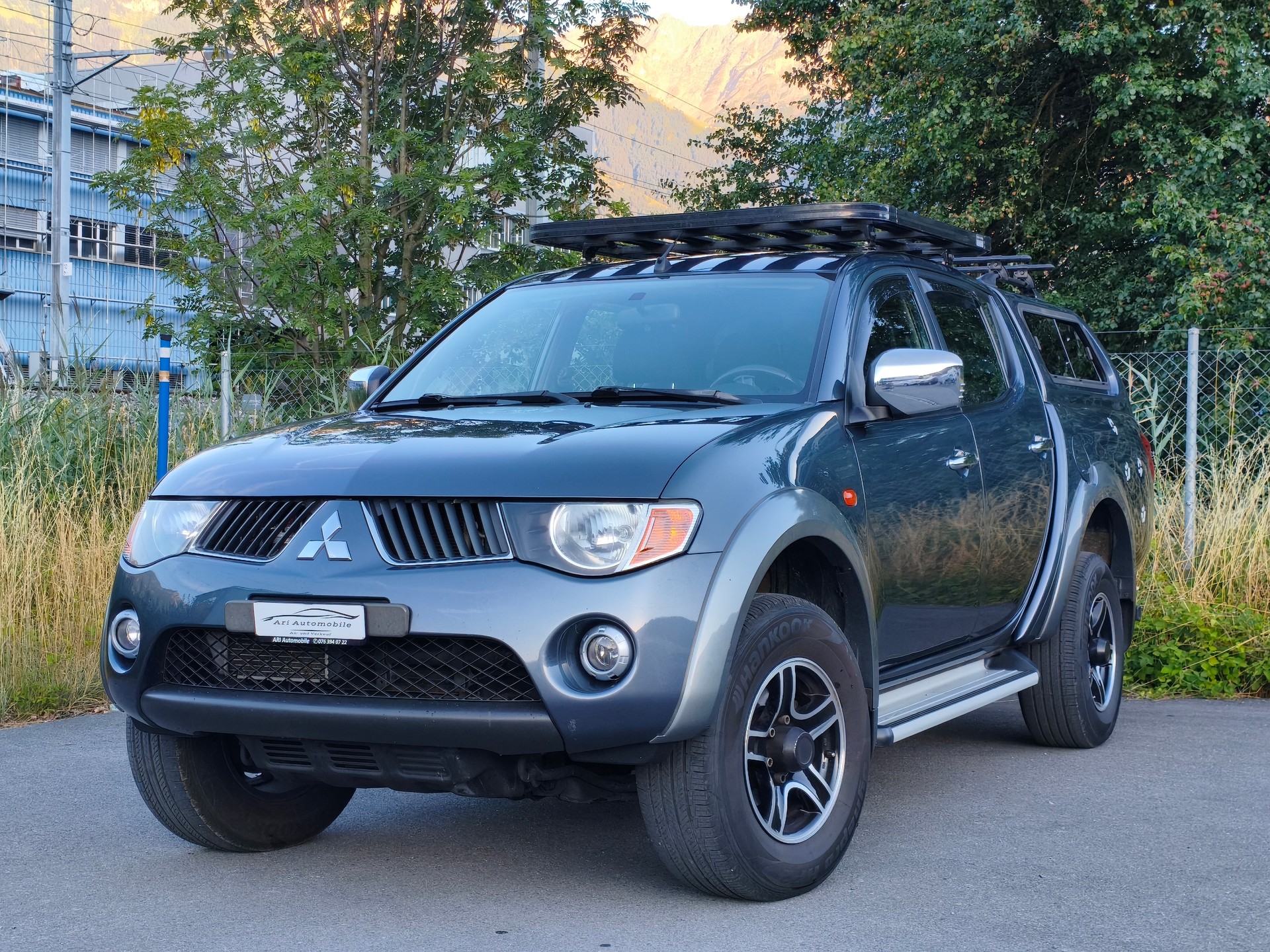 MITSUBISHI L 200 2.5 DID Invite Double Cab-image-1