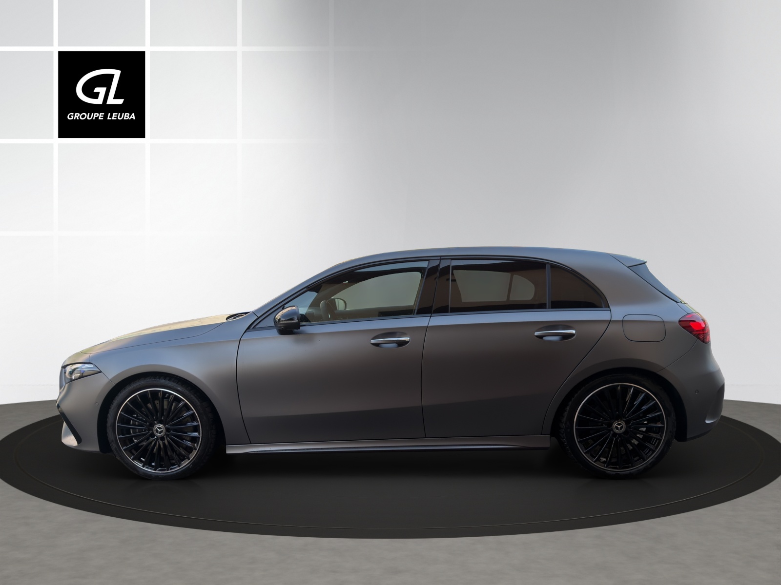 MERCEDES-BENZ A 250 4Matic 8G-DCT-showroom-element-2