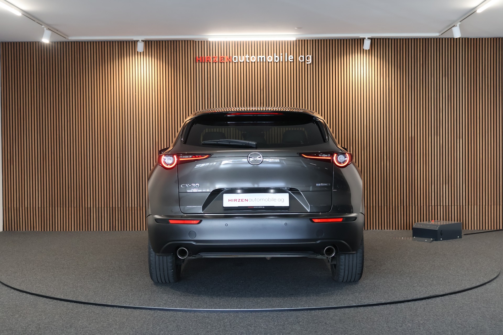 MAZDA CX-30 SKYACTIV-X 186 M Hybrid AWD Revolution Automat-showroom-element-3
