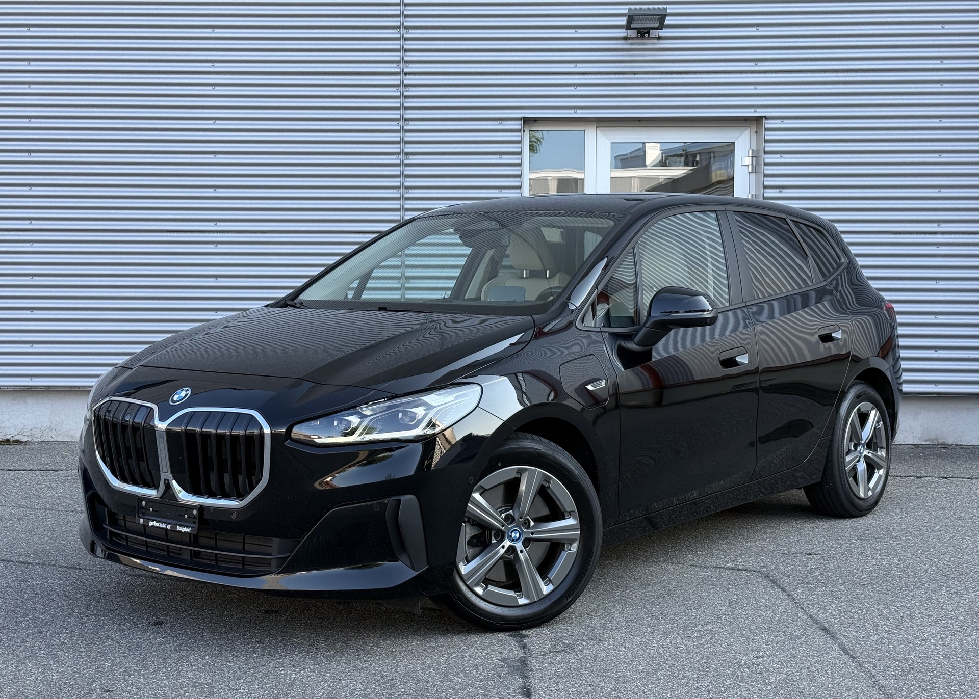 BMW 230e xDrive Active Tourer