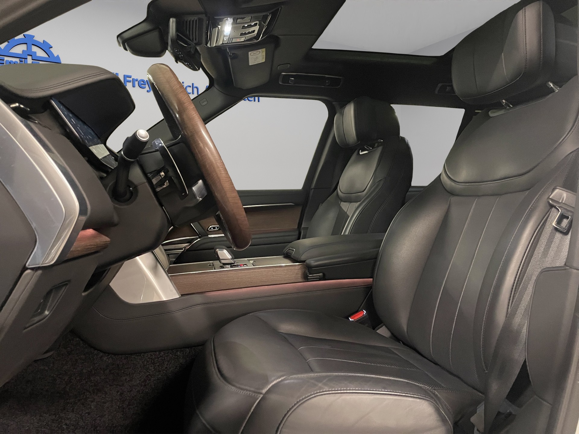 LAND ROVER Range Rover 3.0 D I6 350 Autobiography-image-6