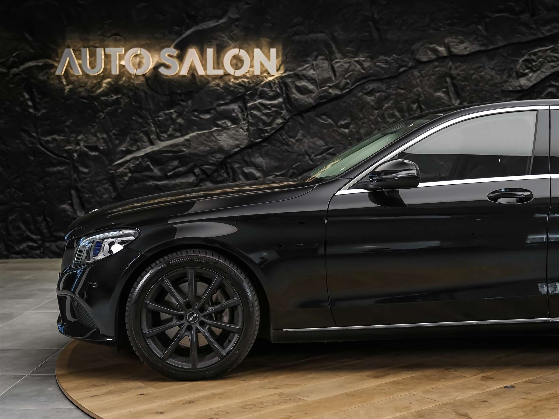 MERCEDES-BENZ C 300 Avantgarde 9G-Tronic *Sitzheizung*Rückfahrkamera*Multibeam LED Scheinwerfer*-image-14