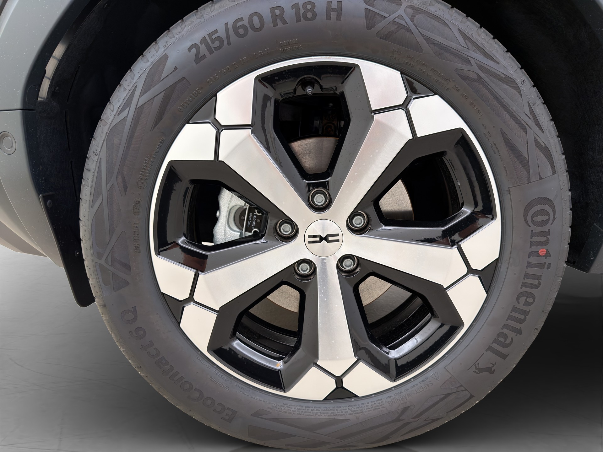 DACIA Duster 1.8 Hybrid Journey-image-5