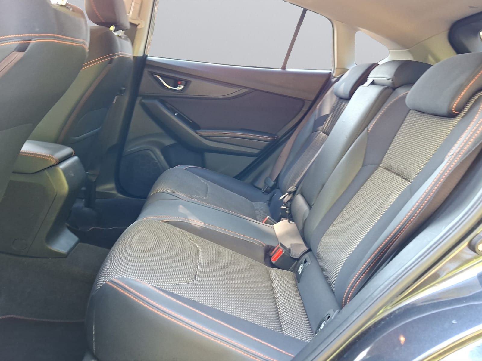SUBARU XV 2.0 Luxury AWD Lineartronic-image-8