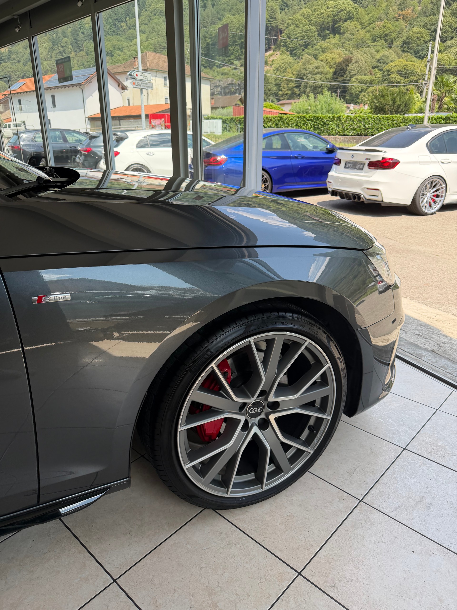 AUDI A4 Avant 40 TDI S line quattro S-tronic-image-7