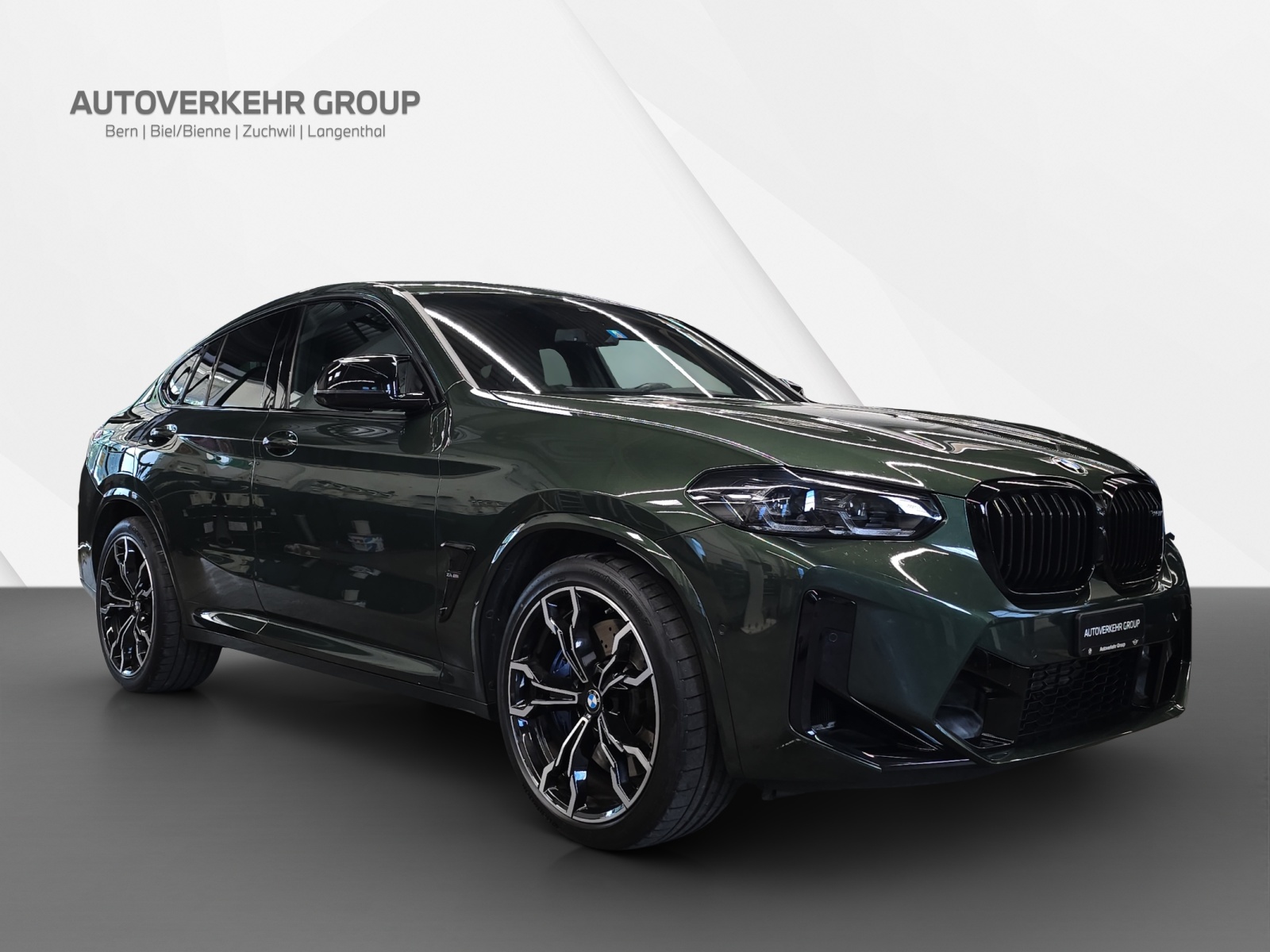 BMW X4M xDrive M Competition-showroom-element-2
