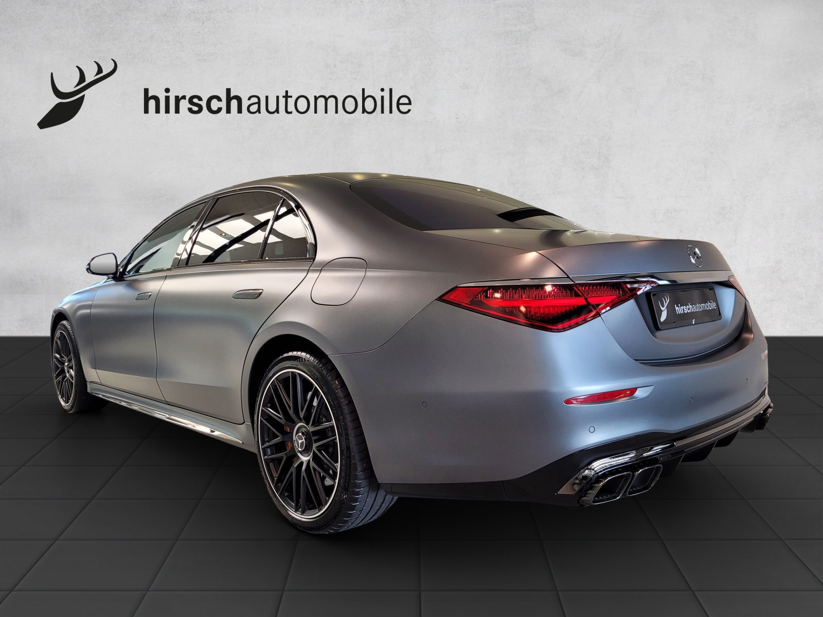 MERCEDES-BENZ S 63 AMG E Performance 4Matic-showroom-element-1