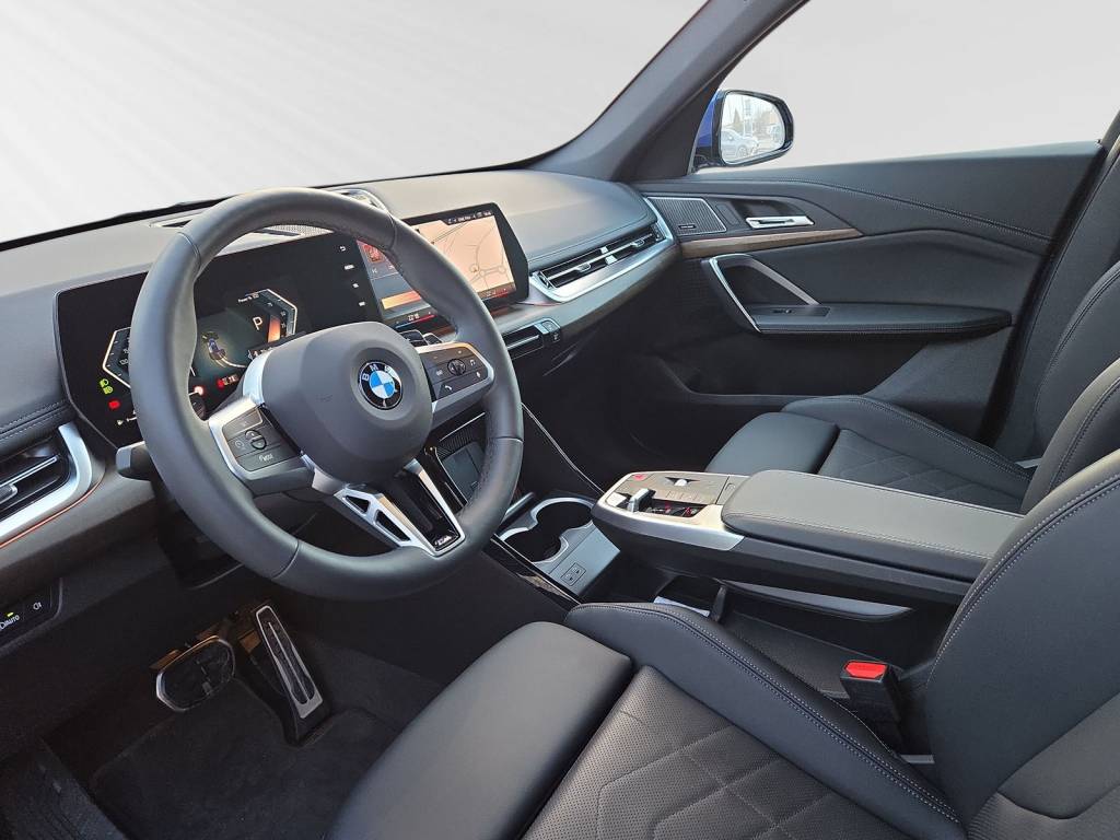 BMW X1 xDrive 23i 48V M Sport Pro-image-4