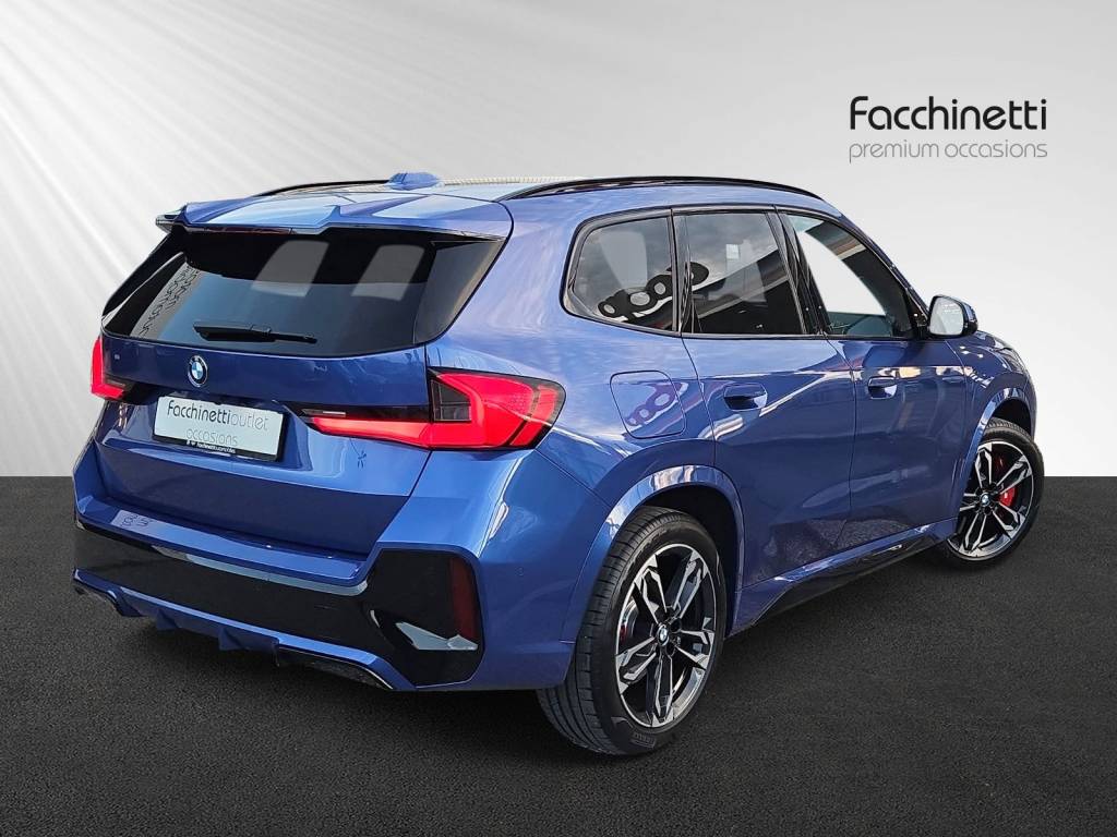 BMW X1 xDrive 23i 48V M Sport Pro-showroom-element-3