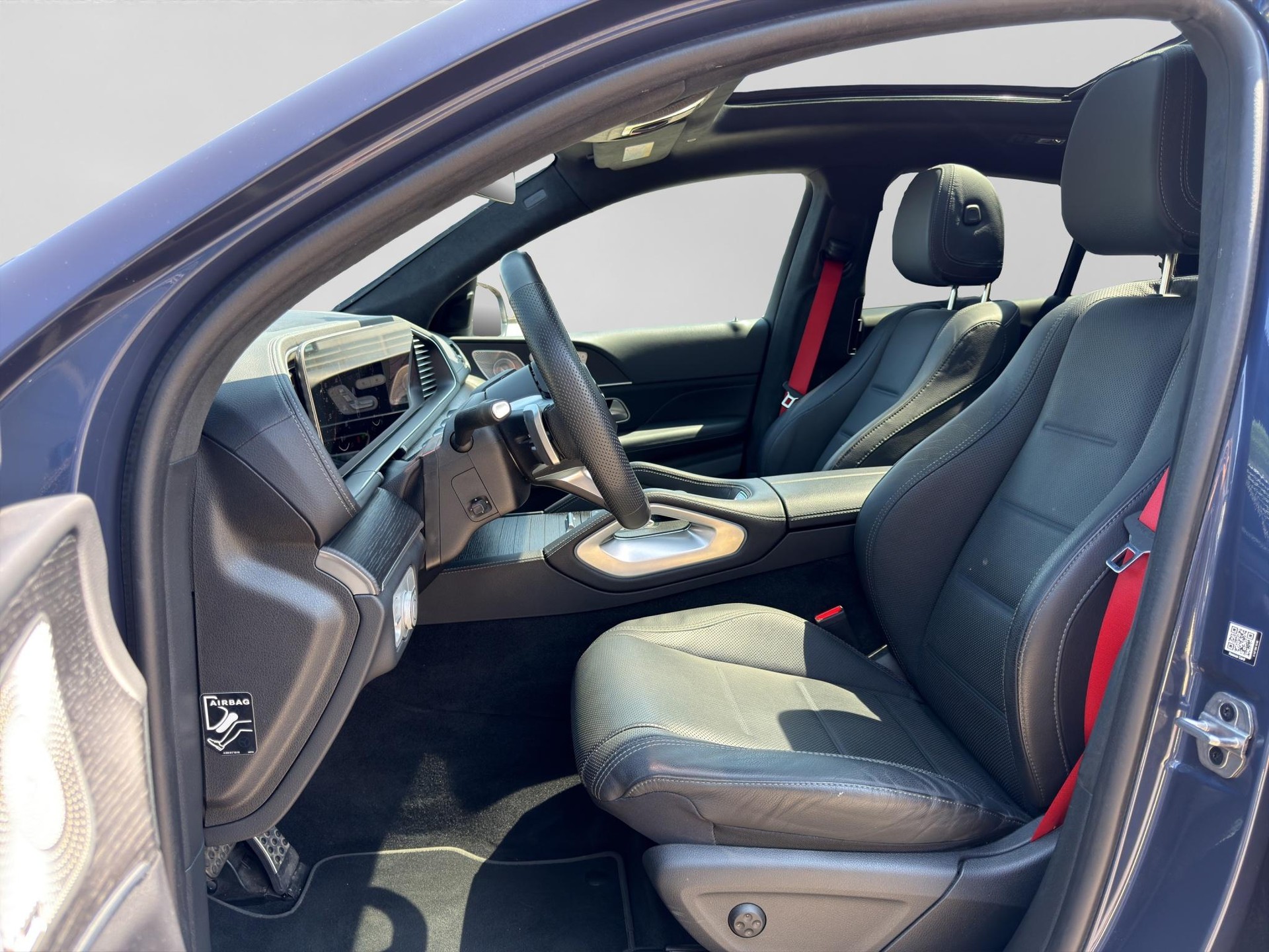 MERCEDES-BENZ GLE 400 e AMG Line 4matic Coupé-showroom-element-1