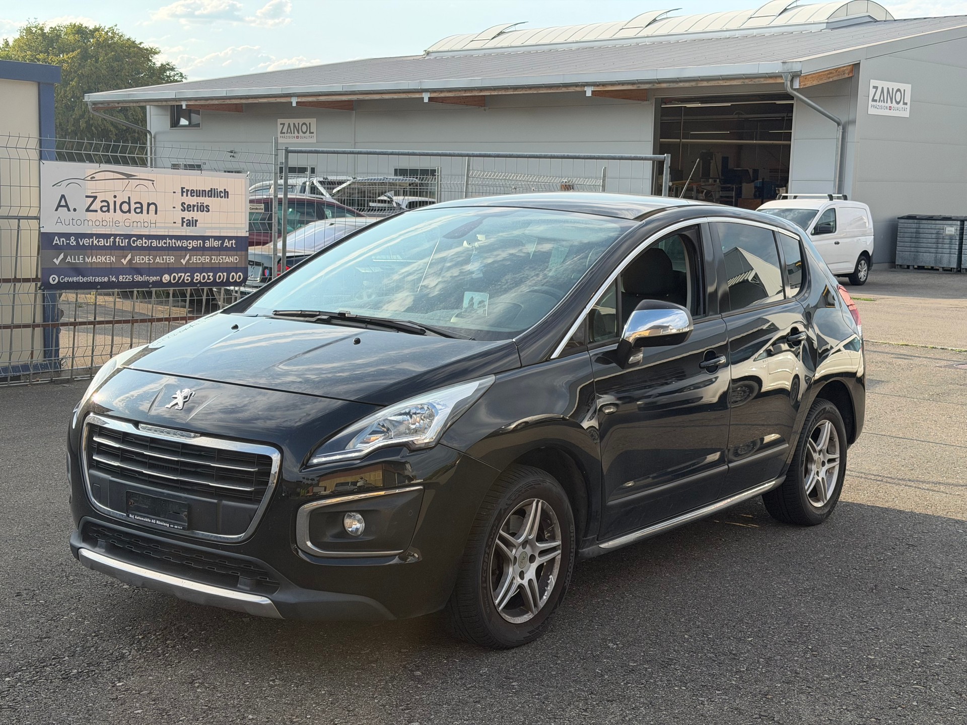 PEUGEOT 3008 1.6 16V T Platinum
