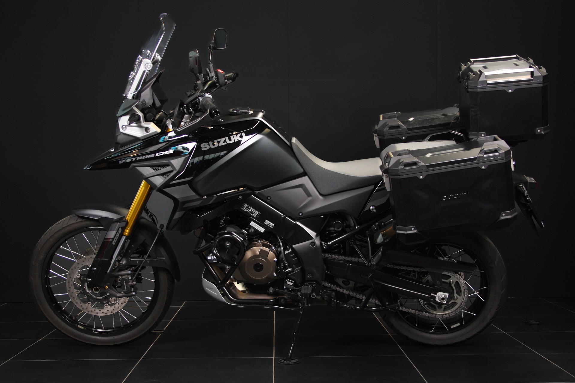 SUZUKI DL 1050 DE-image-4