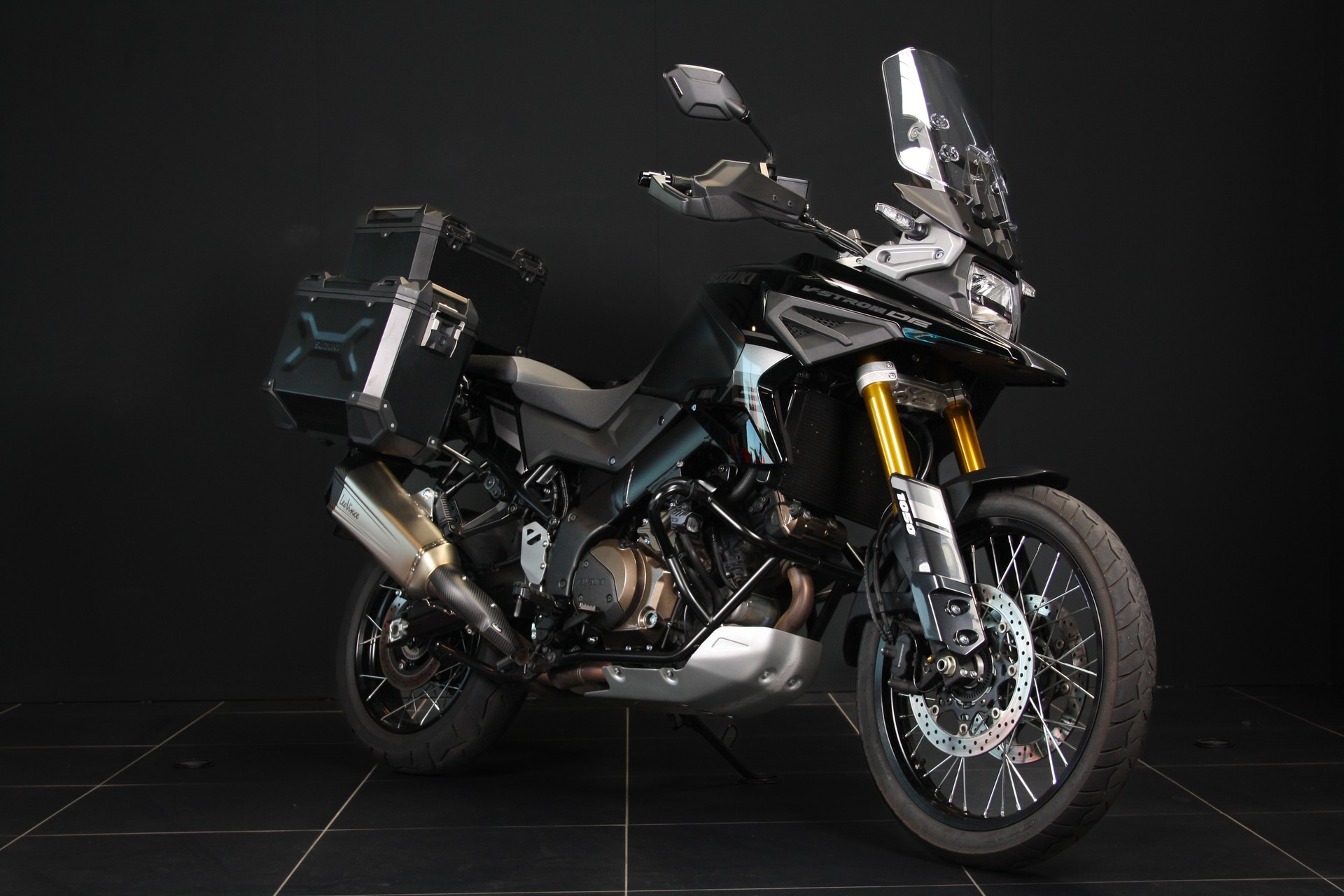 SUZUKI DL 1050 DE-image-0