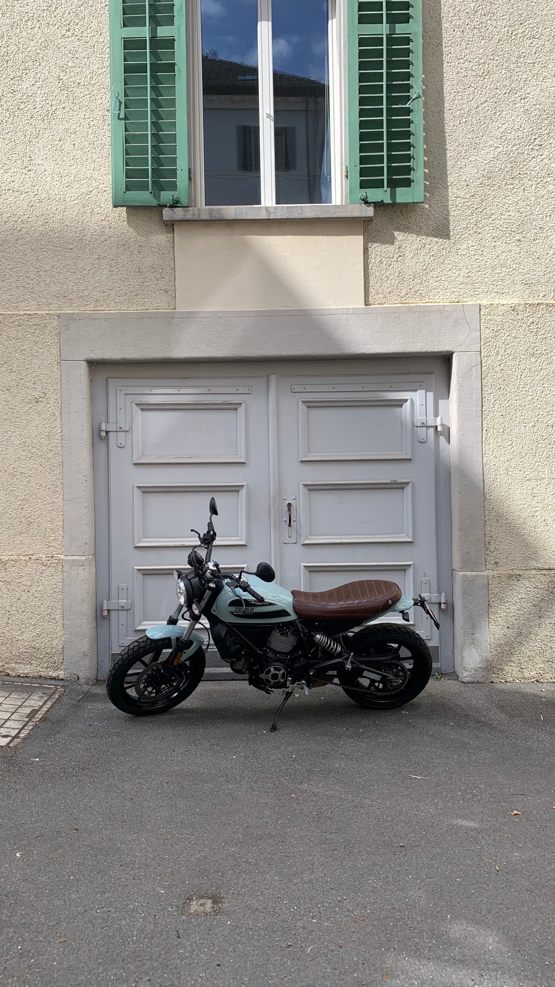 DUCATI Scrambler 400 Sixty 2-image-2
