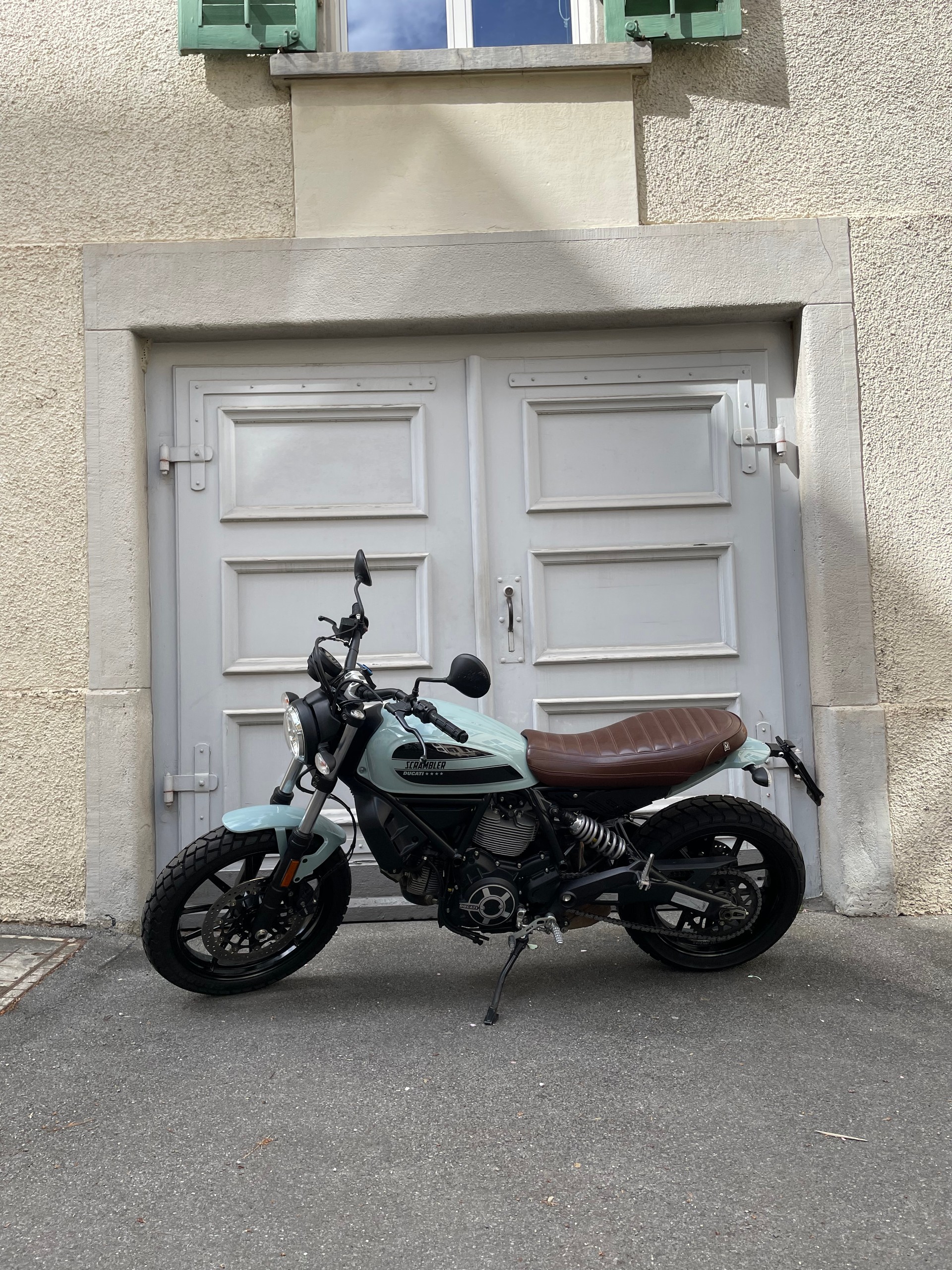 DUCATI Scrambler 400 Sixty 2-image-4