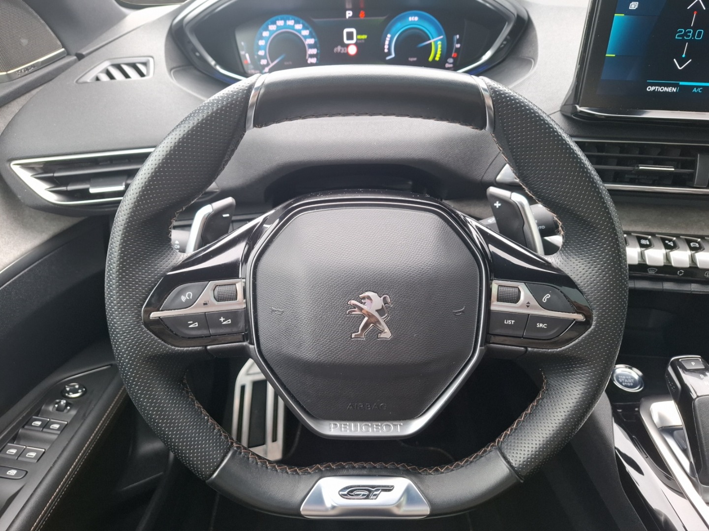 PEUGEOT 3008 1.6 Plug-in Hybrid4 GT Pack-image-10