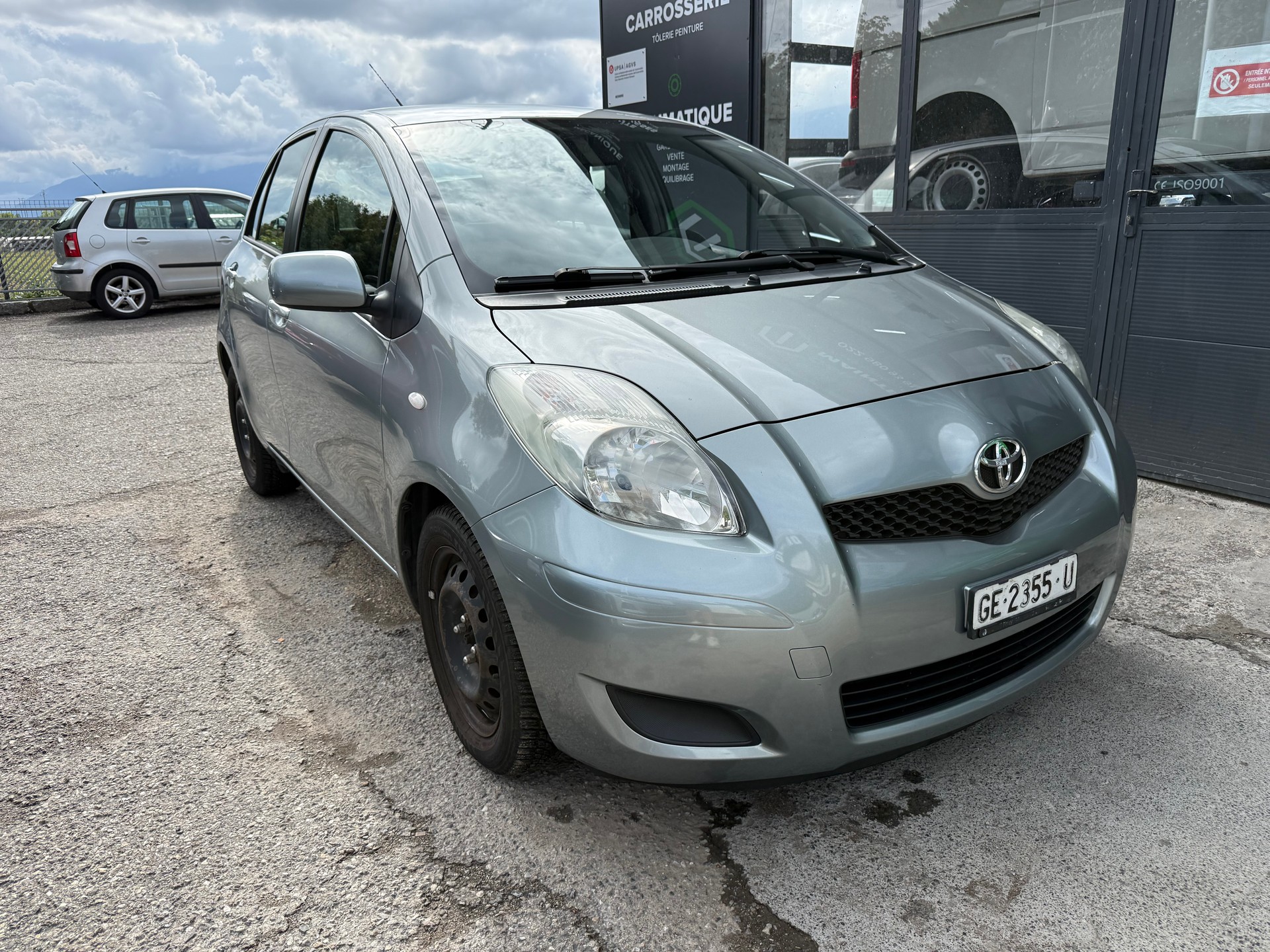 TOYOTA Yaris 1.33 Linea Luna