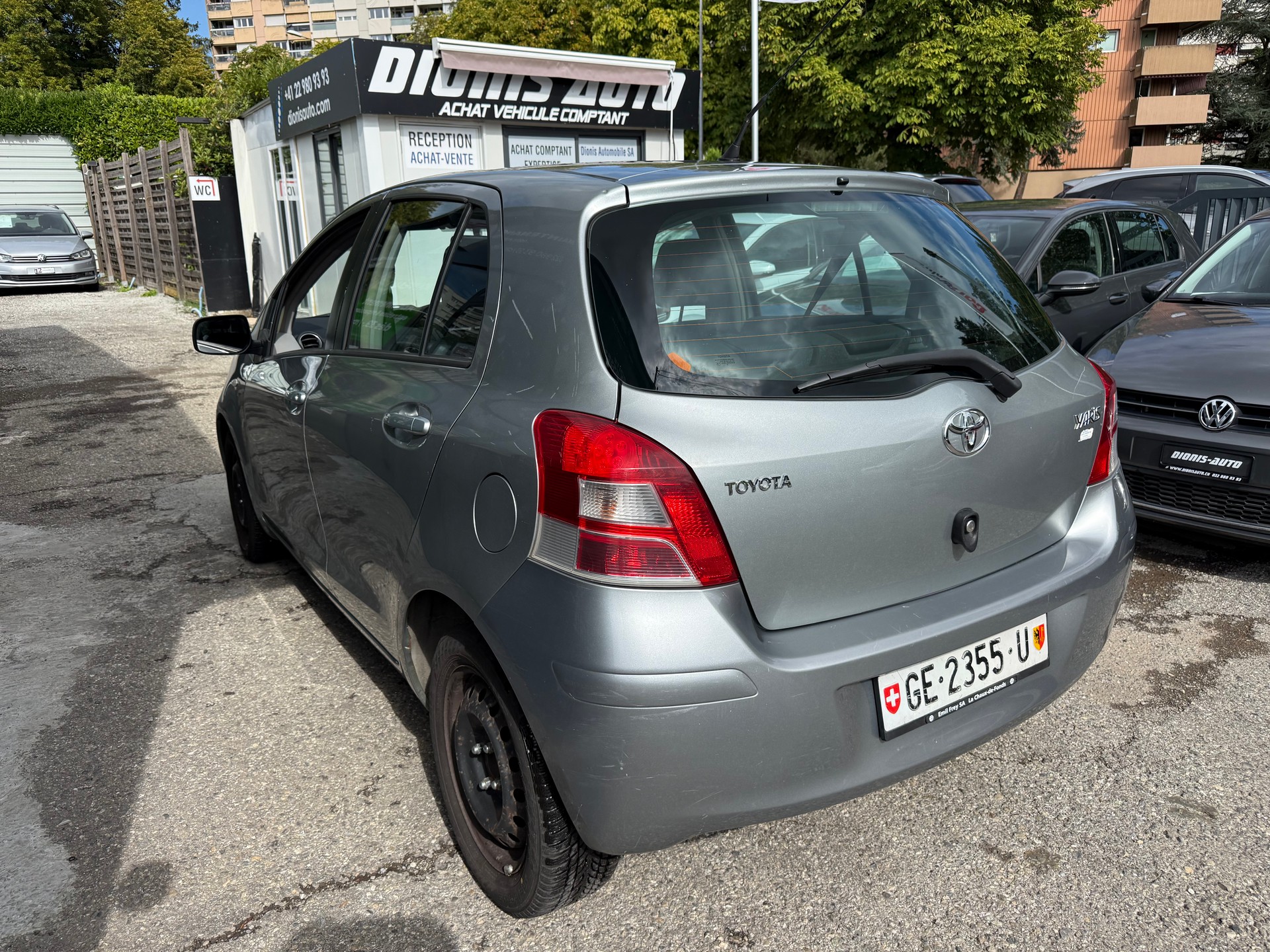 TOYOTA Yaris 1.33 Linea Luna-showroom-element-2
