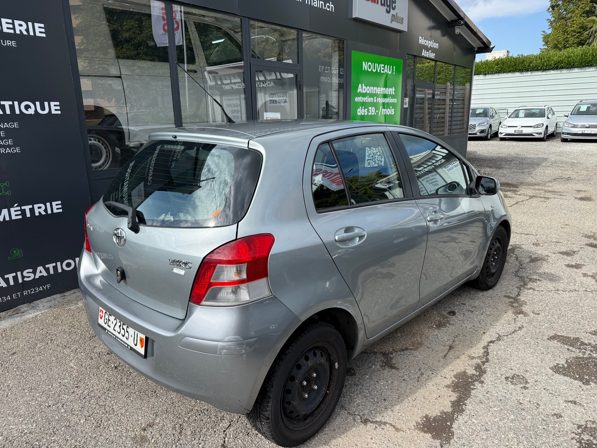 TOYOTA Yaris 1.33 Linea Luna-showroom-element-3