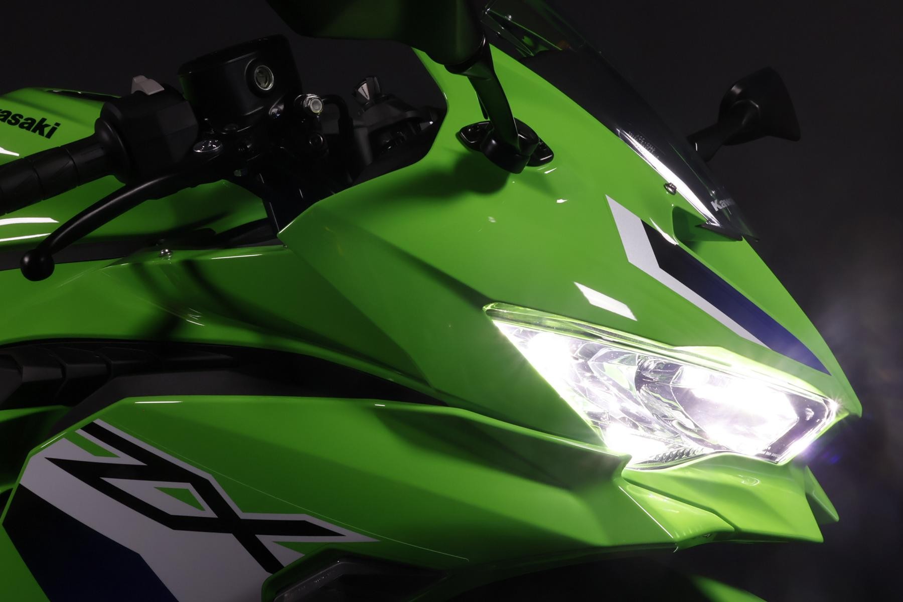 KAWASAKI Ninja ZX-4RR-image-4