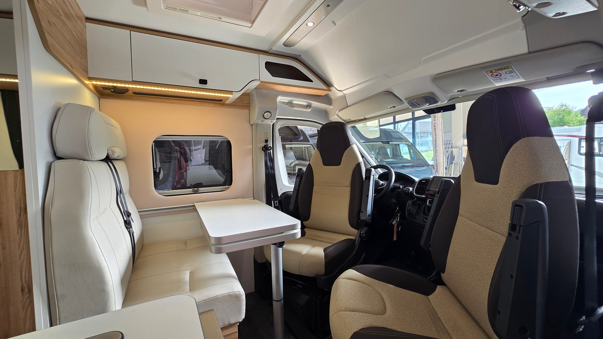 PILOTE V 540 G / Fiat Ducato 2.2MJT 140PS / 9-gang Automat-image-8