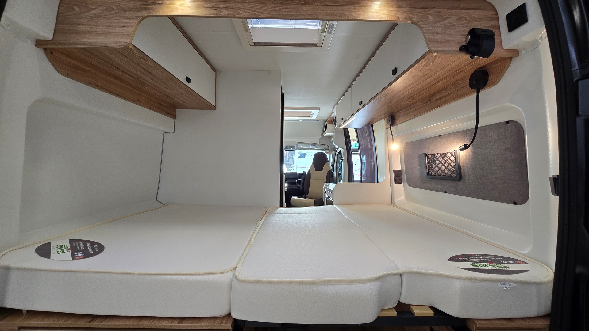 PILOTE V 540 G / Fiat Ducato 2.2MJT 140PS / 9-gang Automat-image-7