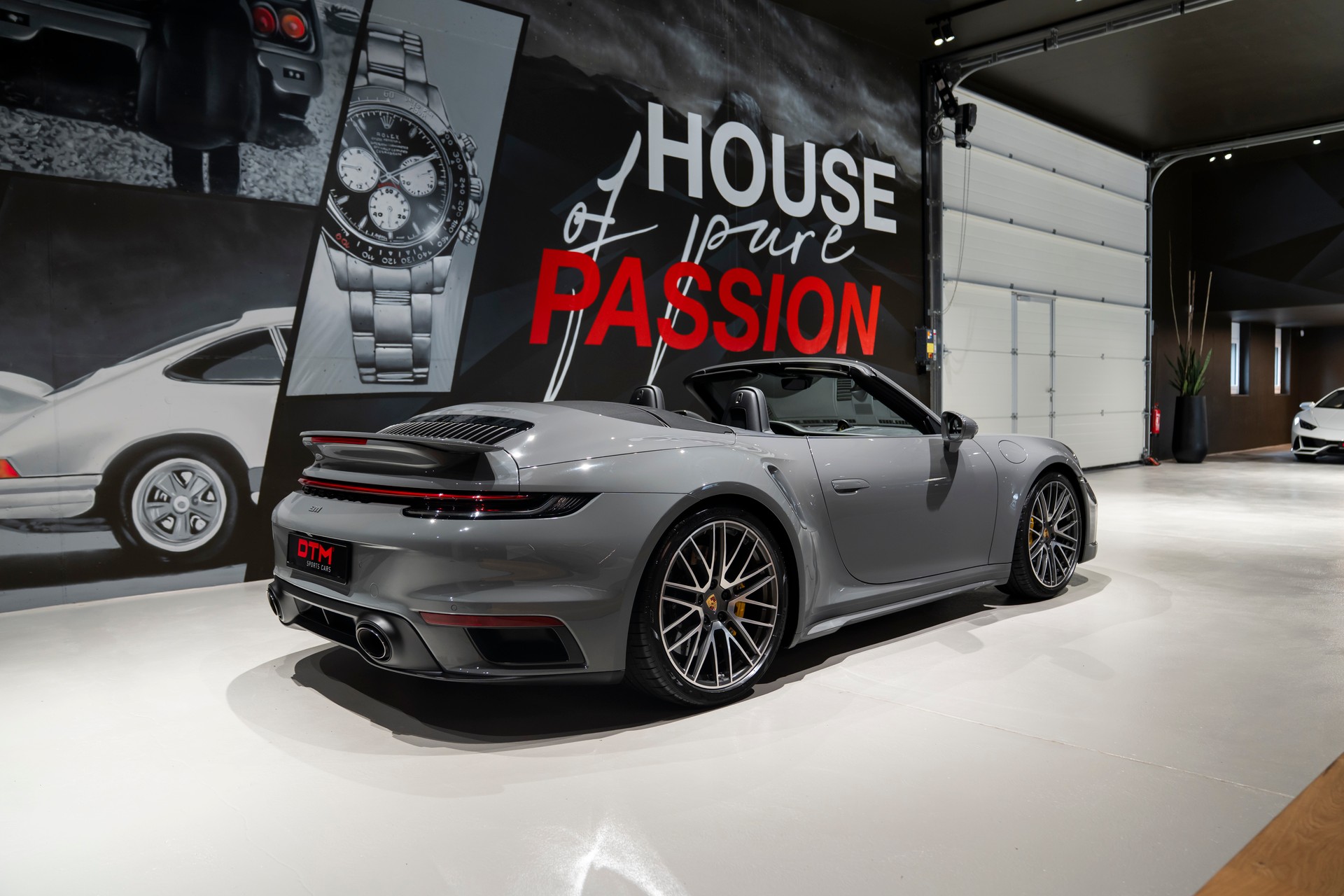 PORSCHE 911 Turbo S Cabriolet PDK-showroom-element-3