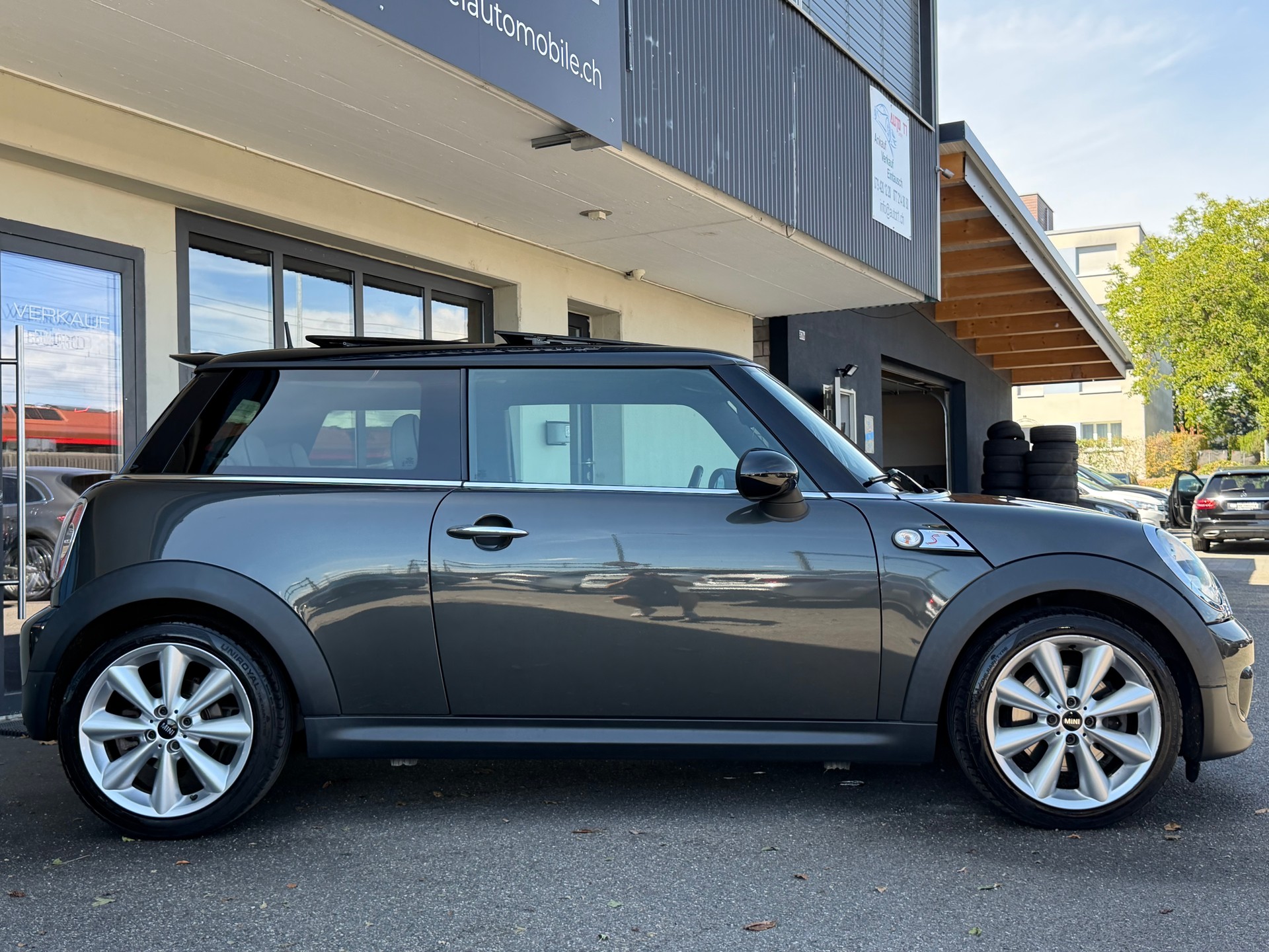 MINI Cooper S Steptronic-image-4