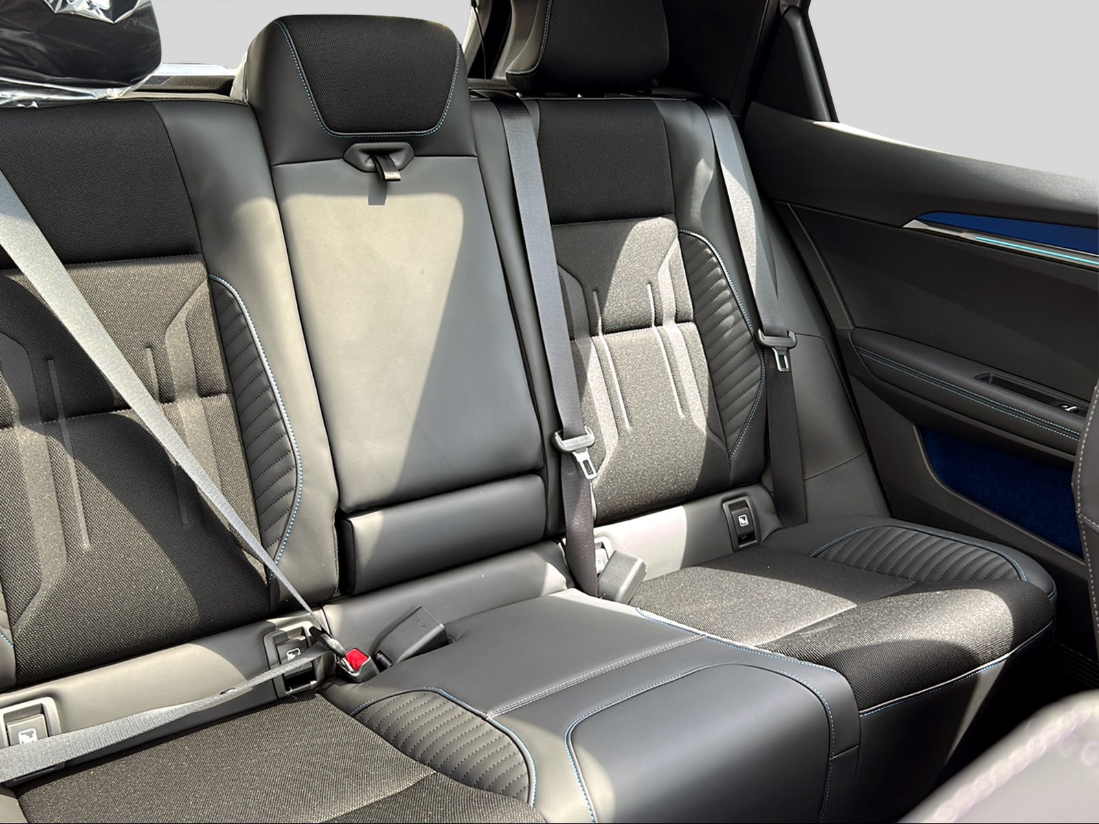 RENAULT Scénic E-Tech-image-7