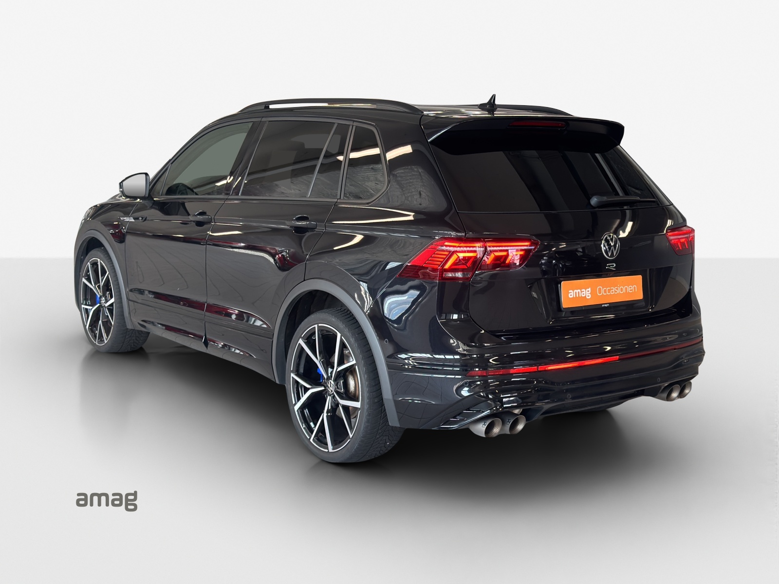 VW Tiguan 2.0TSI R 4Motion DSG-showroom-element-2