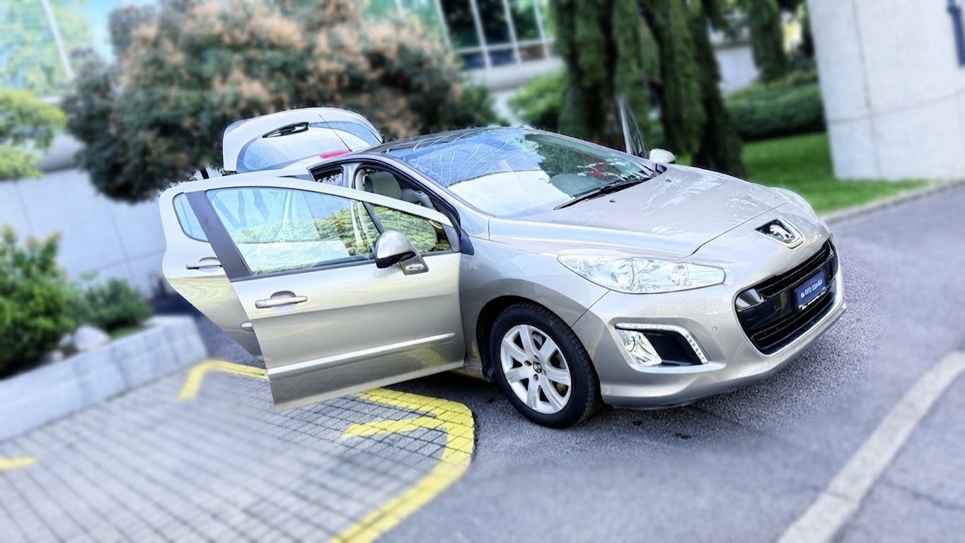 PEUGEOT 308 1.6 16V Turbo Allure Automatic-image-11