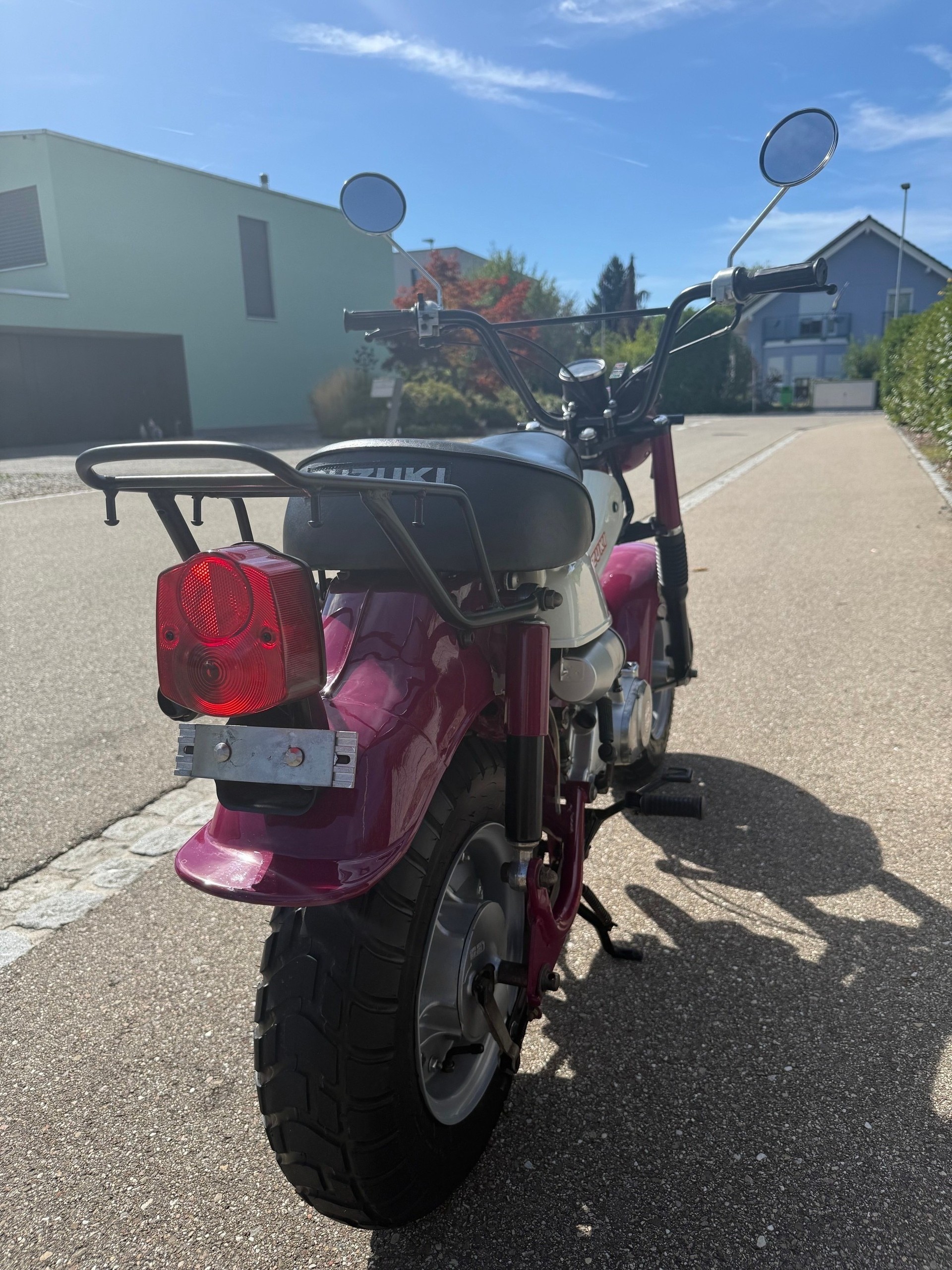 SUZUKI 50-image-3