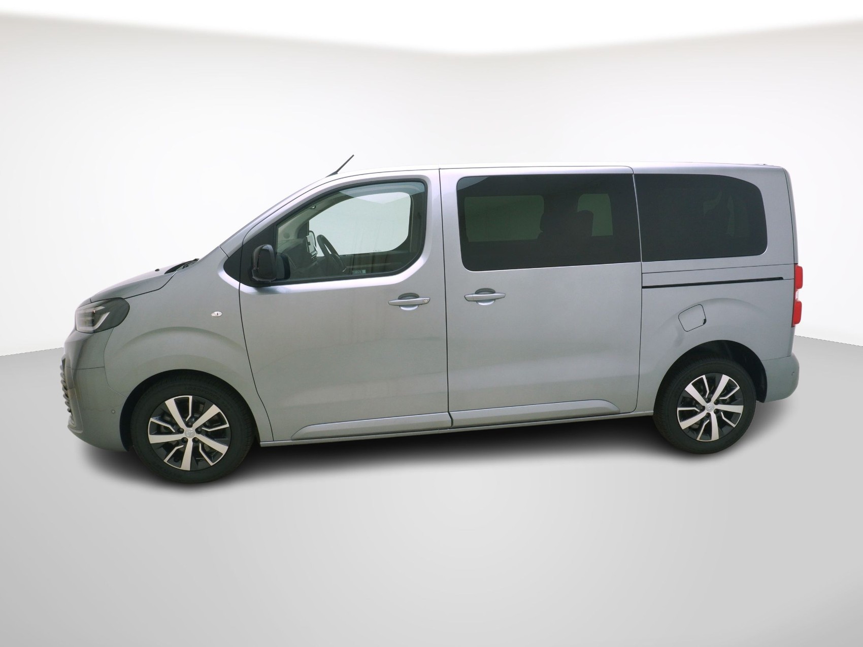 TOYOTA Proace Verso L1 2.2 D Trend-showroom-element-1