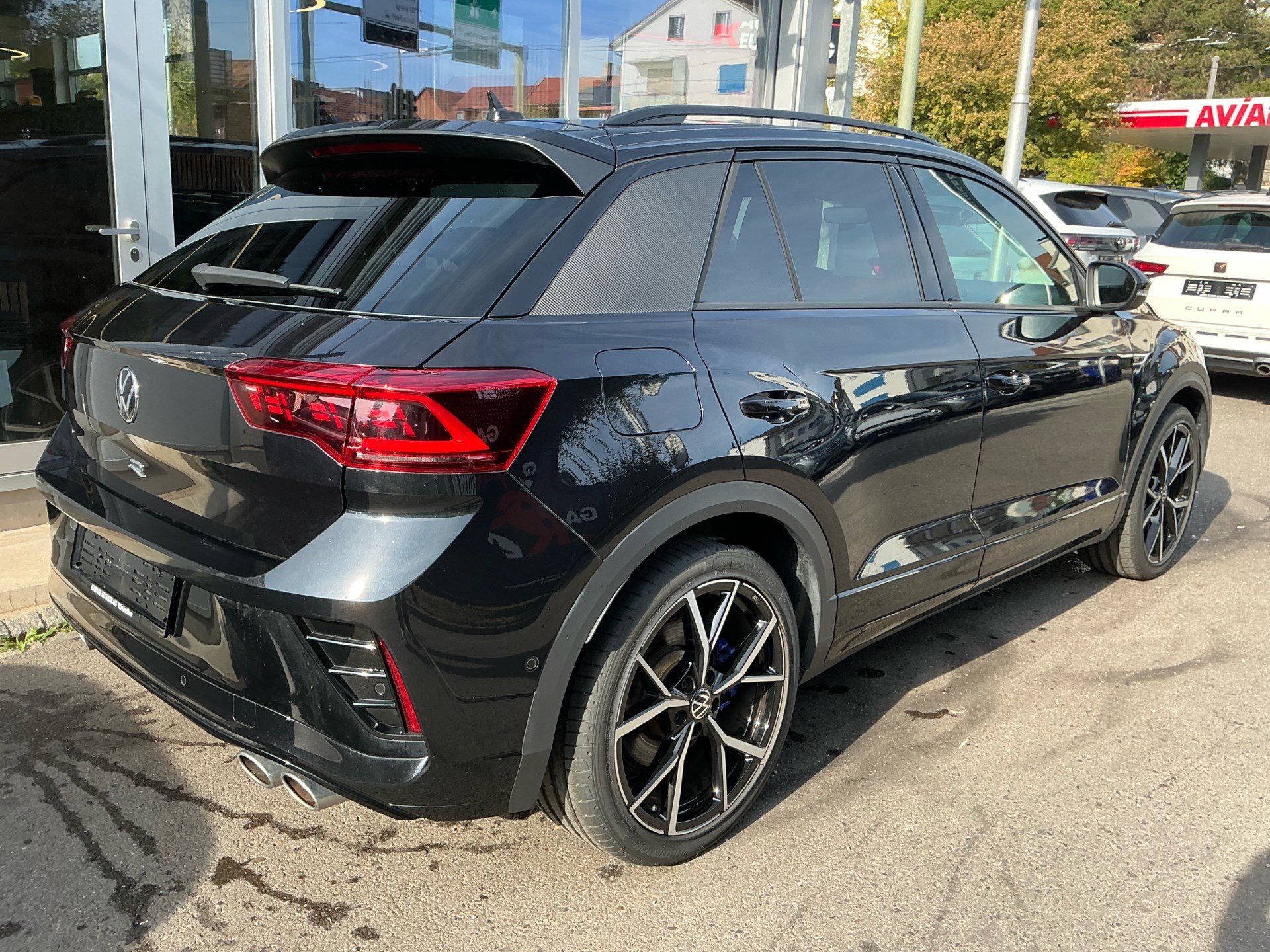 VW T-Roc R 4MOTION BLACK STYLE *** PANORAMAGLASDACH & ANHÄNGEKUPPLUNG ***-image-3