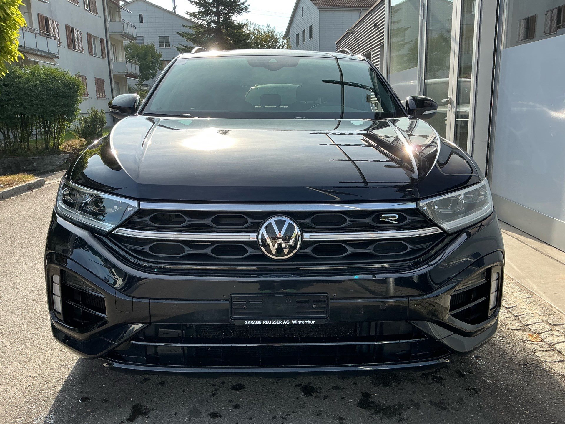 VW T-Roc R 4MOTION BLACK STYLE *** PANORAMAGLASDACH & ANHÄNGEKUPPLUNG ***-image-1