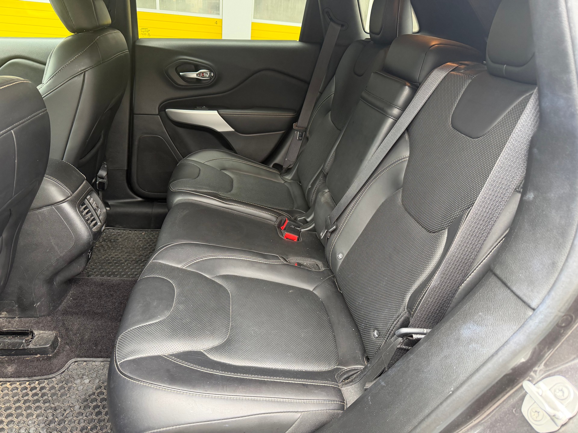 JEEP Cherokee 2.2TD Overland AWD 9ATX-image-13